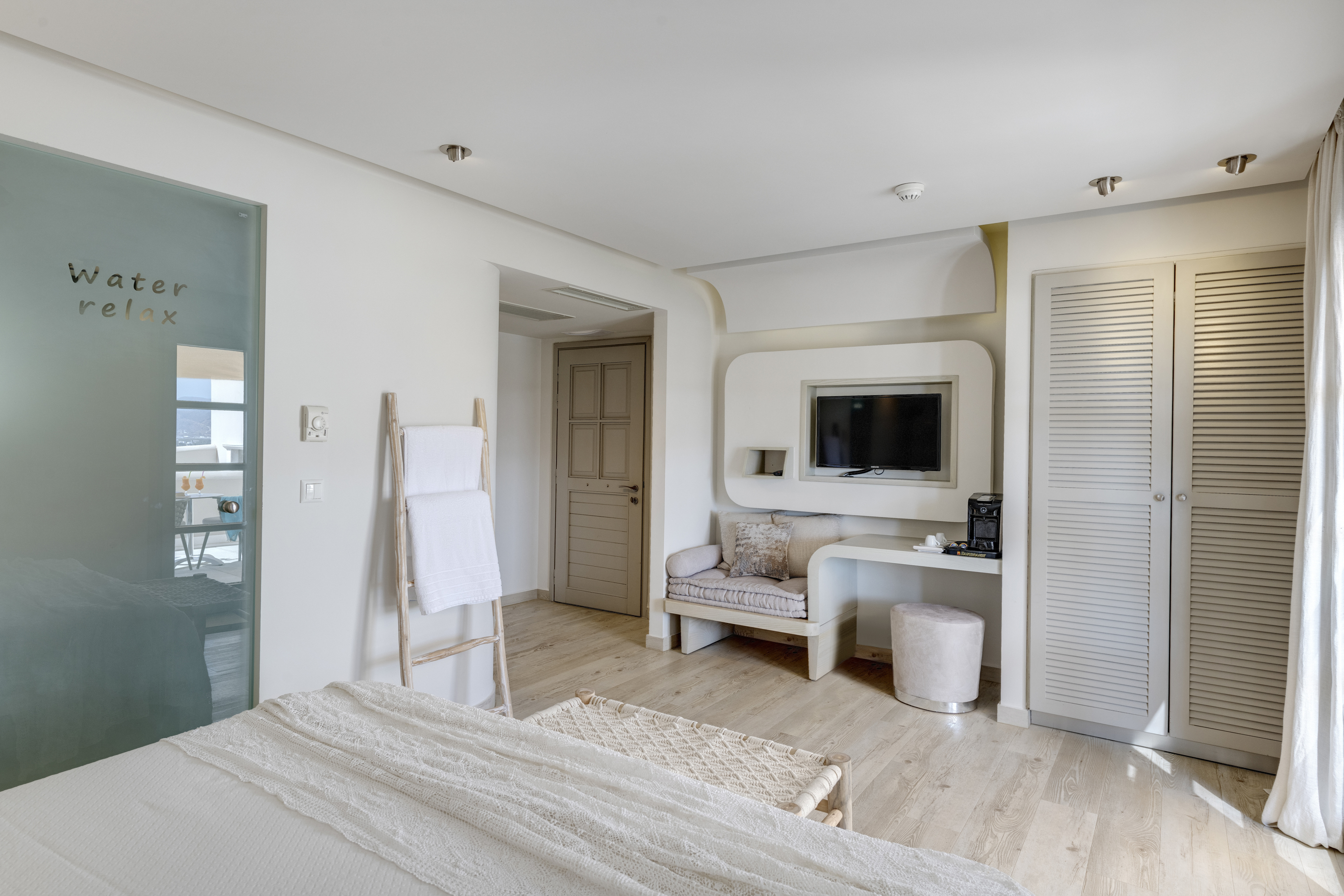 Double or Twin Side Sea View