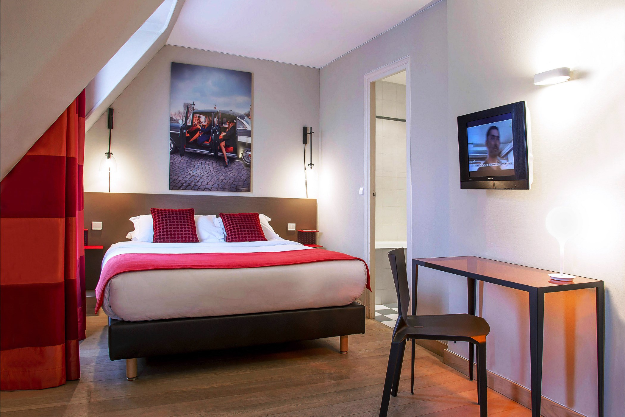 Double or Twin Standard