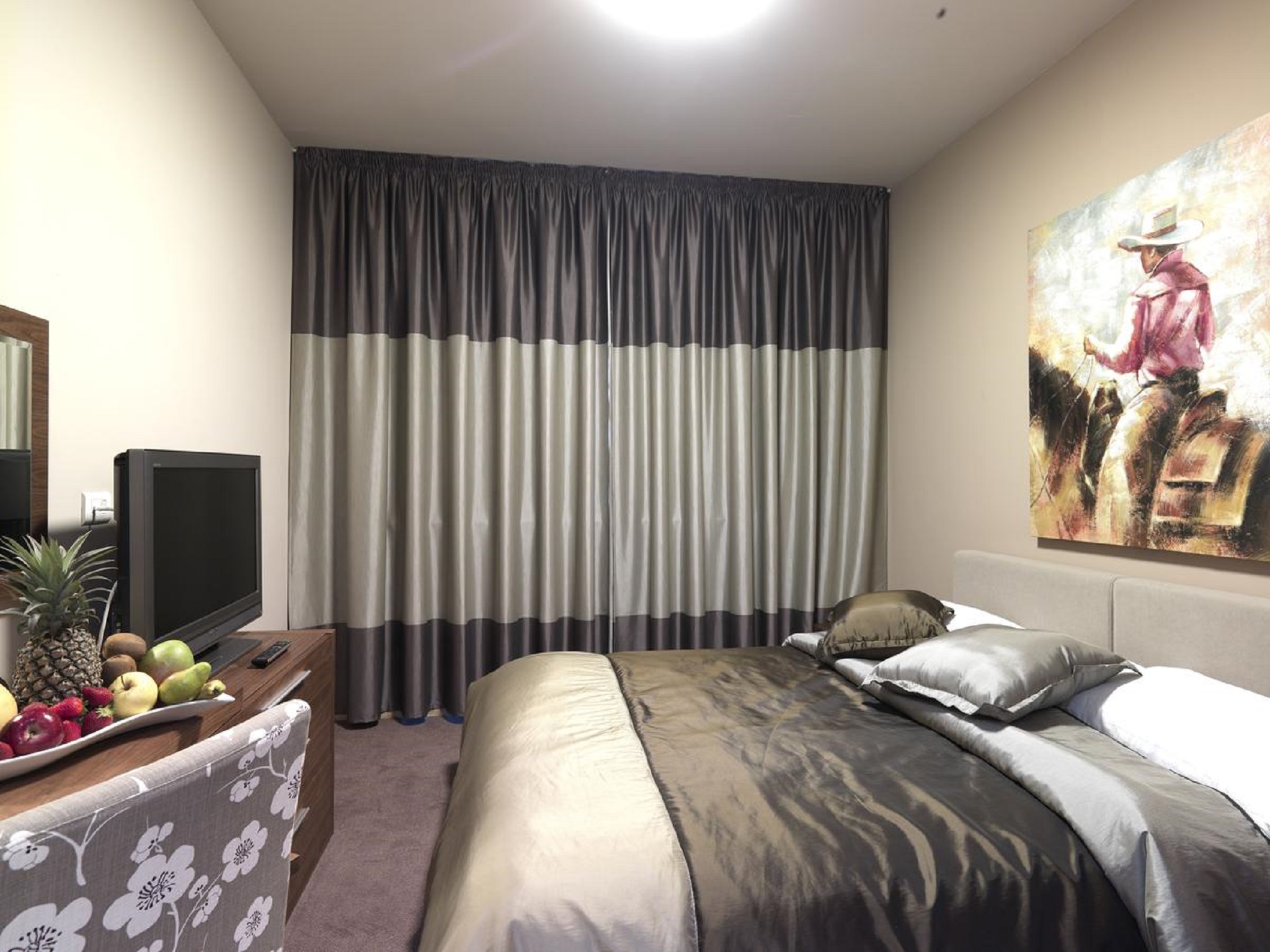 Double or Twin Standard