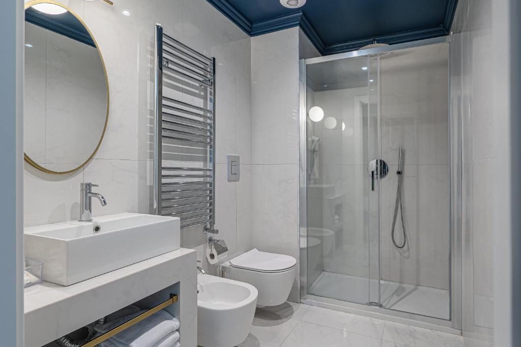 Family Room Capacity 5