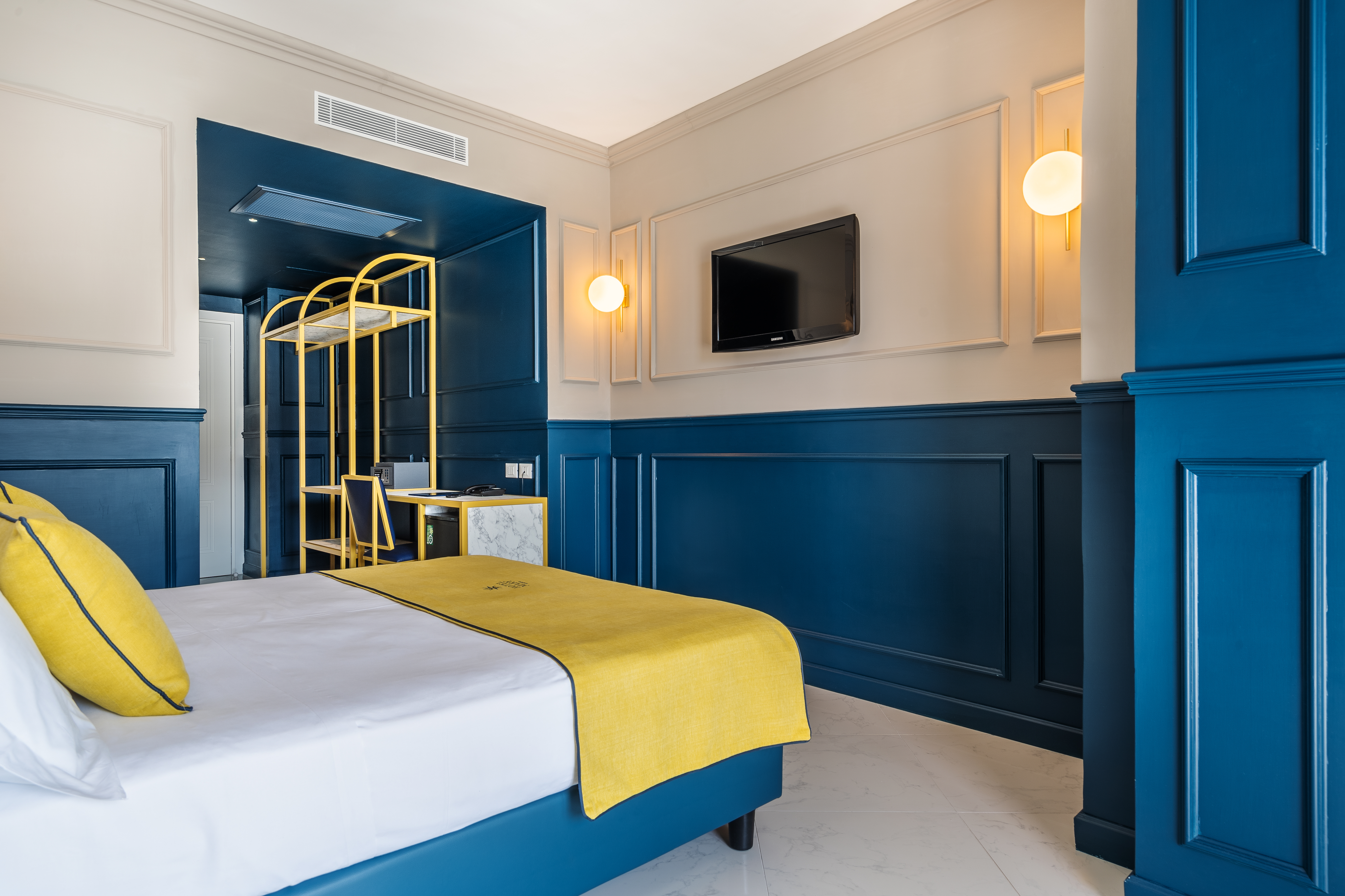 Double Superior Pool View