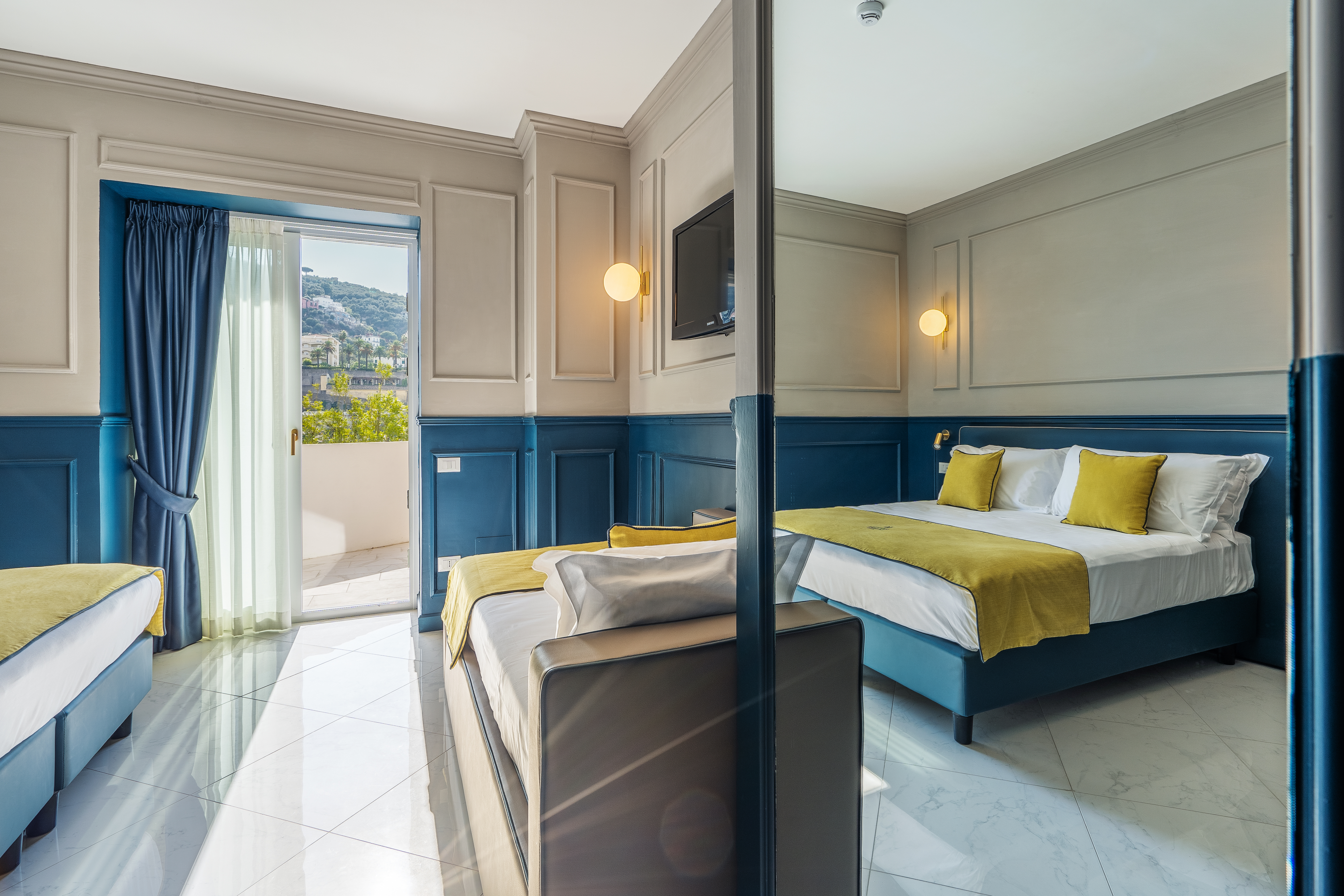 Double or Twin Deluxe Pool View