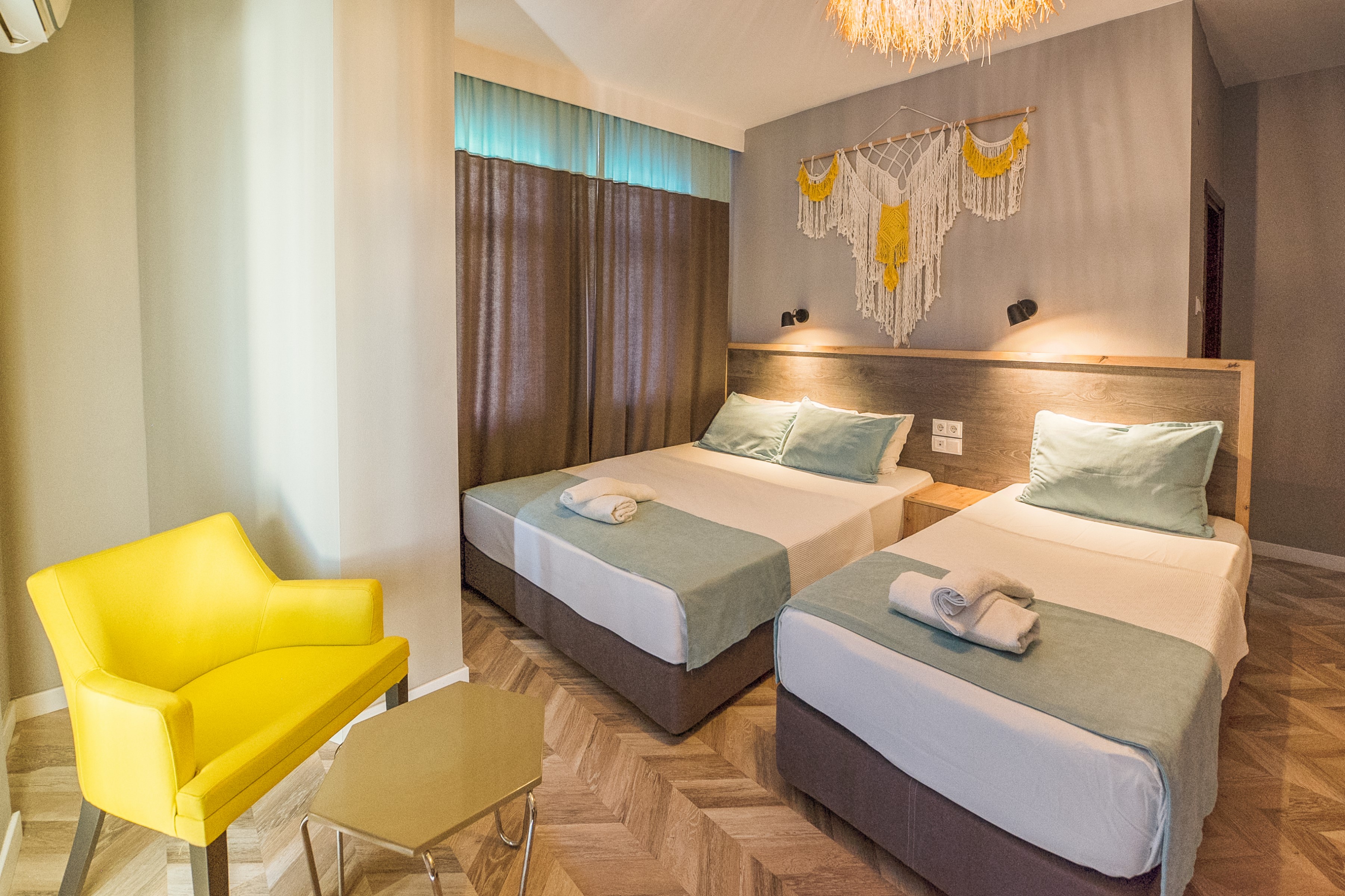 Triple Side Sea View