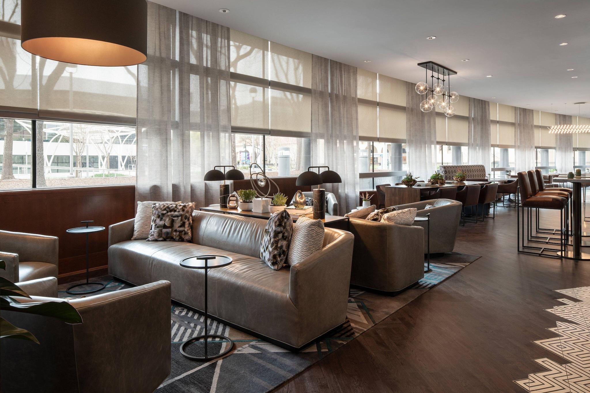 Double Club City View