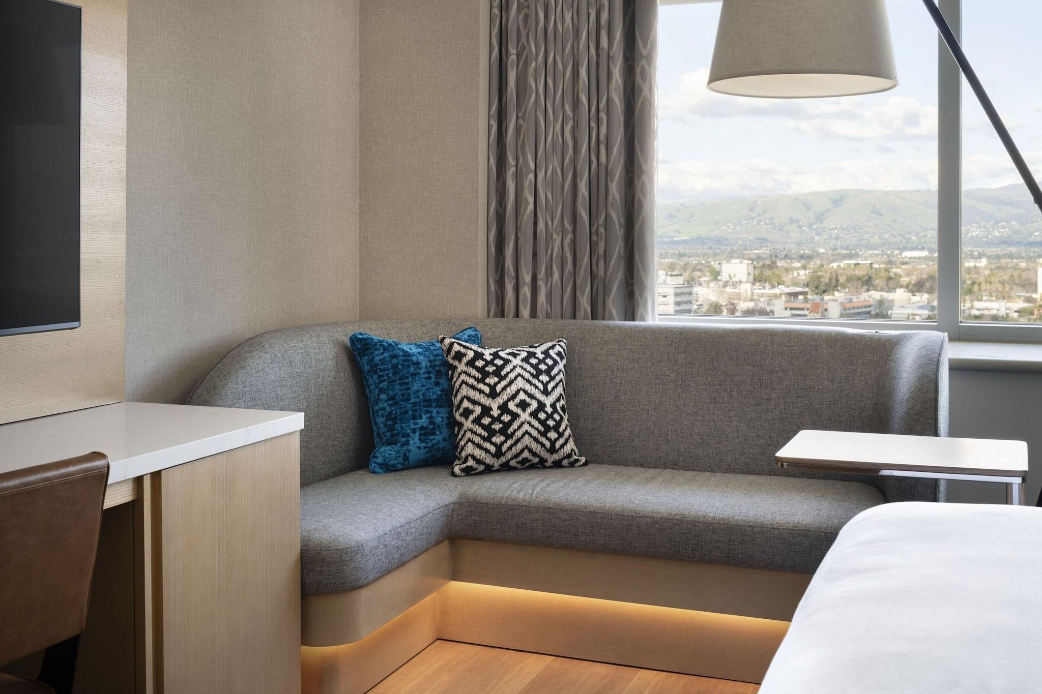 Double City View King Bed