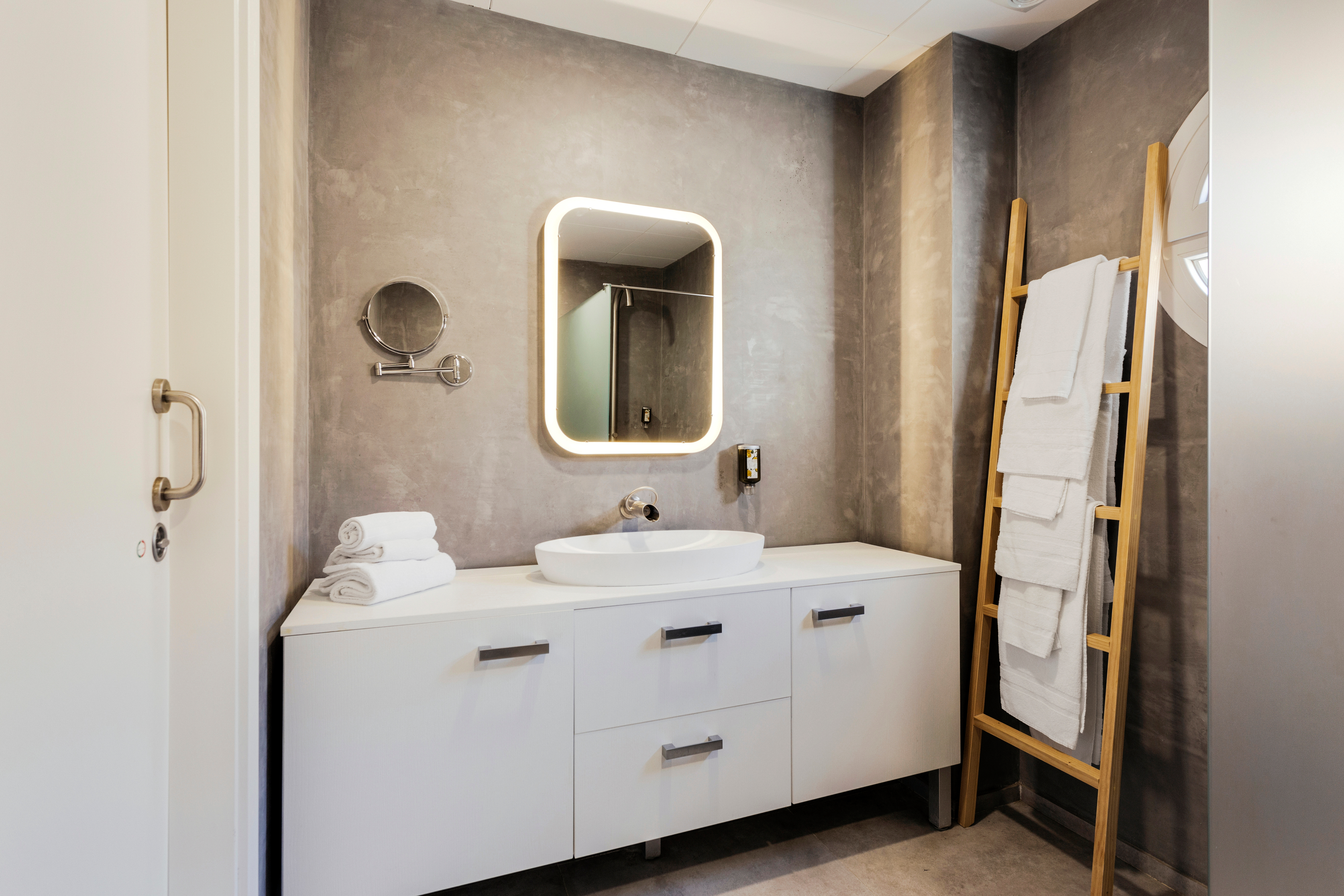 Apartment Deluxe Two Bedroom