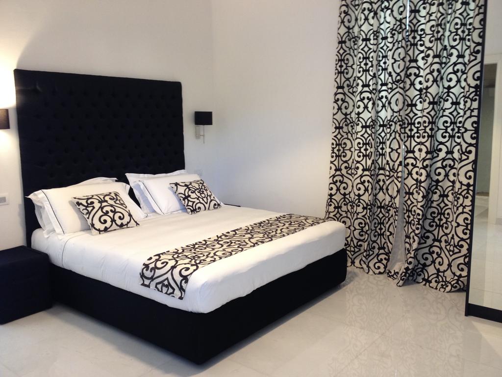 Double or Twin Deluxe