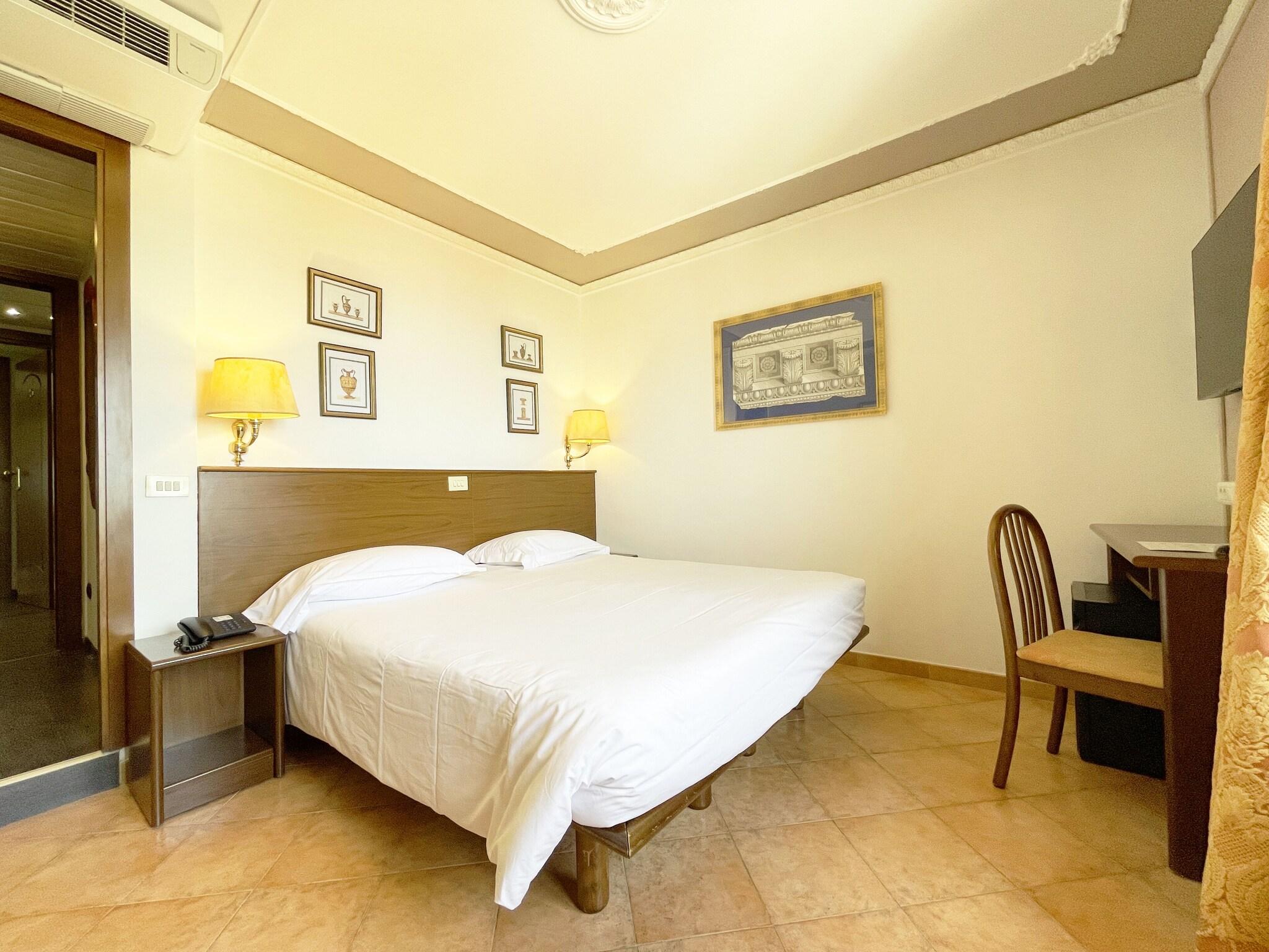 Double Classic Queen Bed