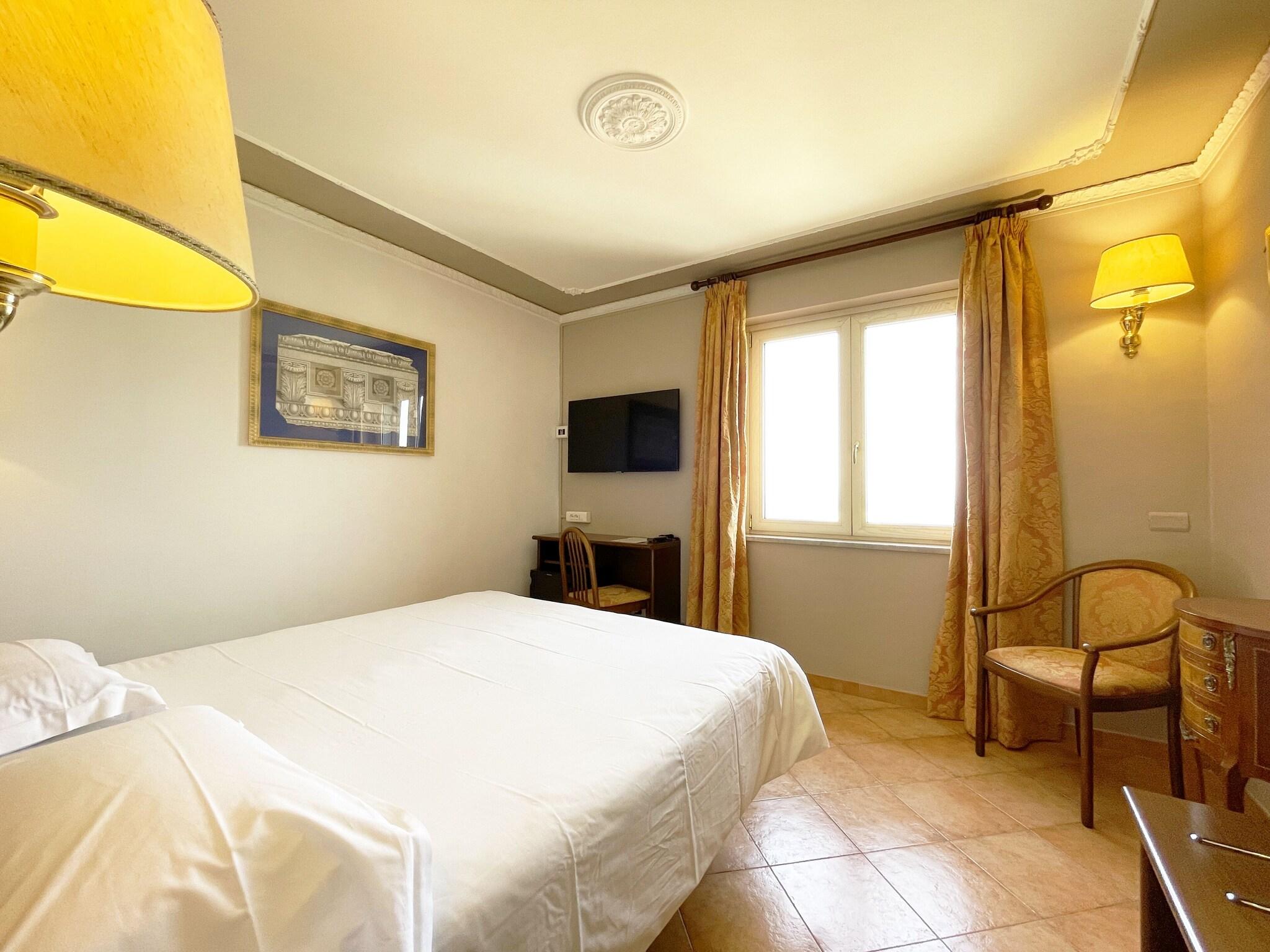 Double Classic Queen Bed