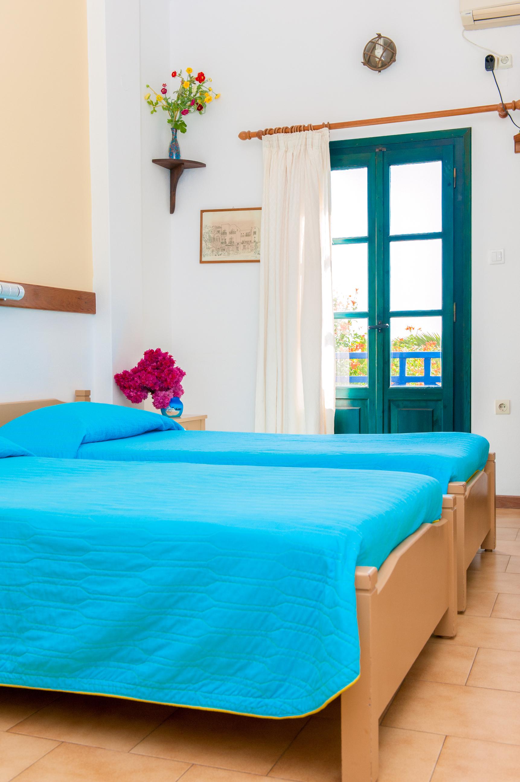 Double or Twin Standard