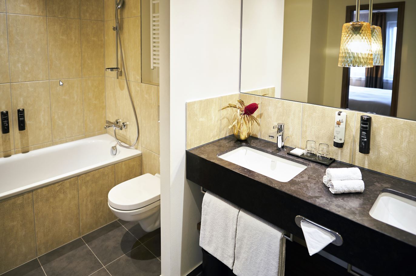 Double King Size Bed