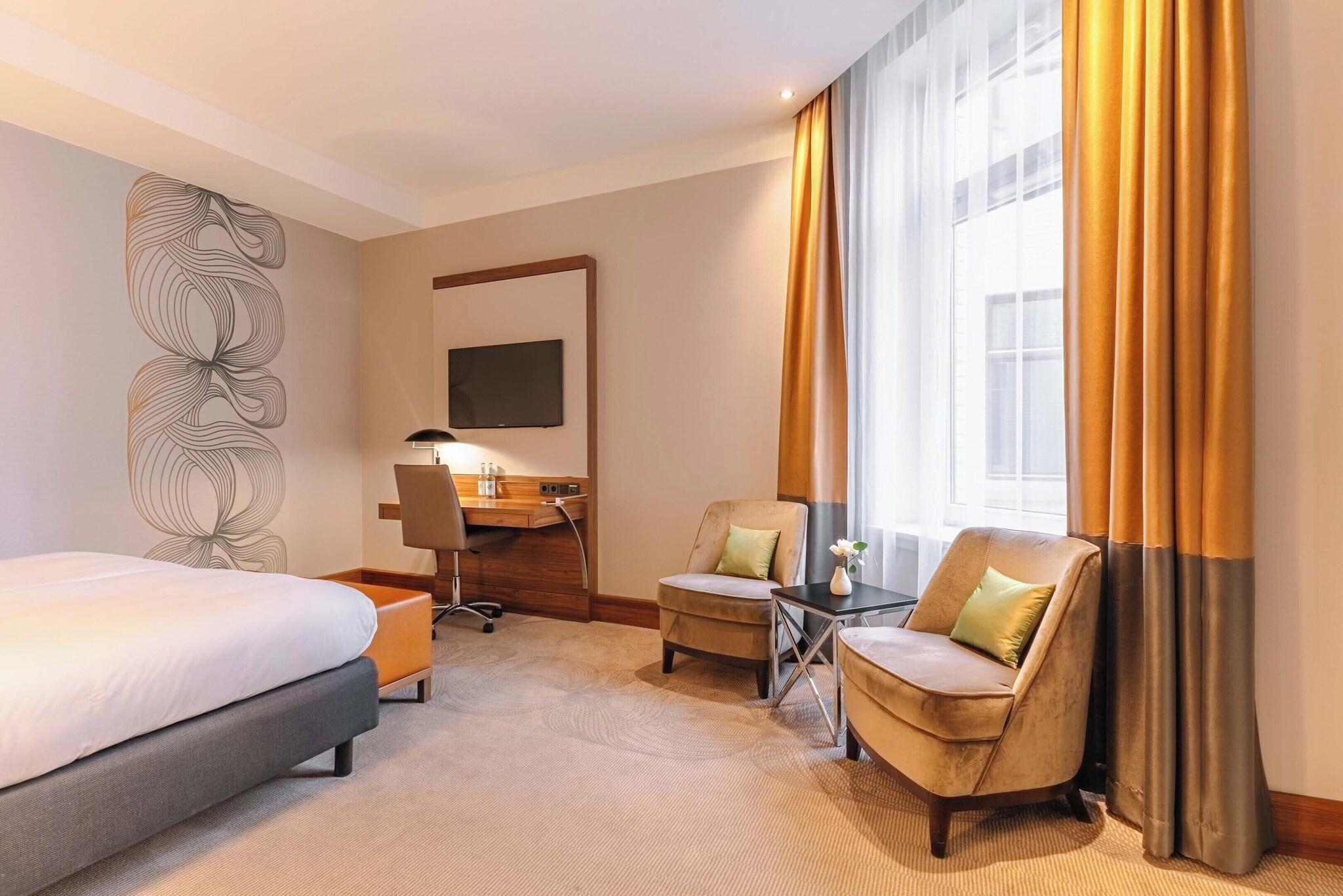 Double King Size Bed