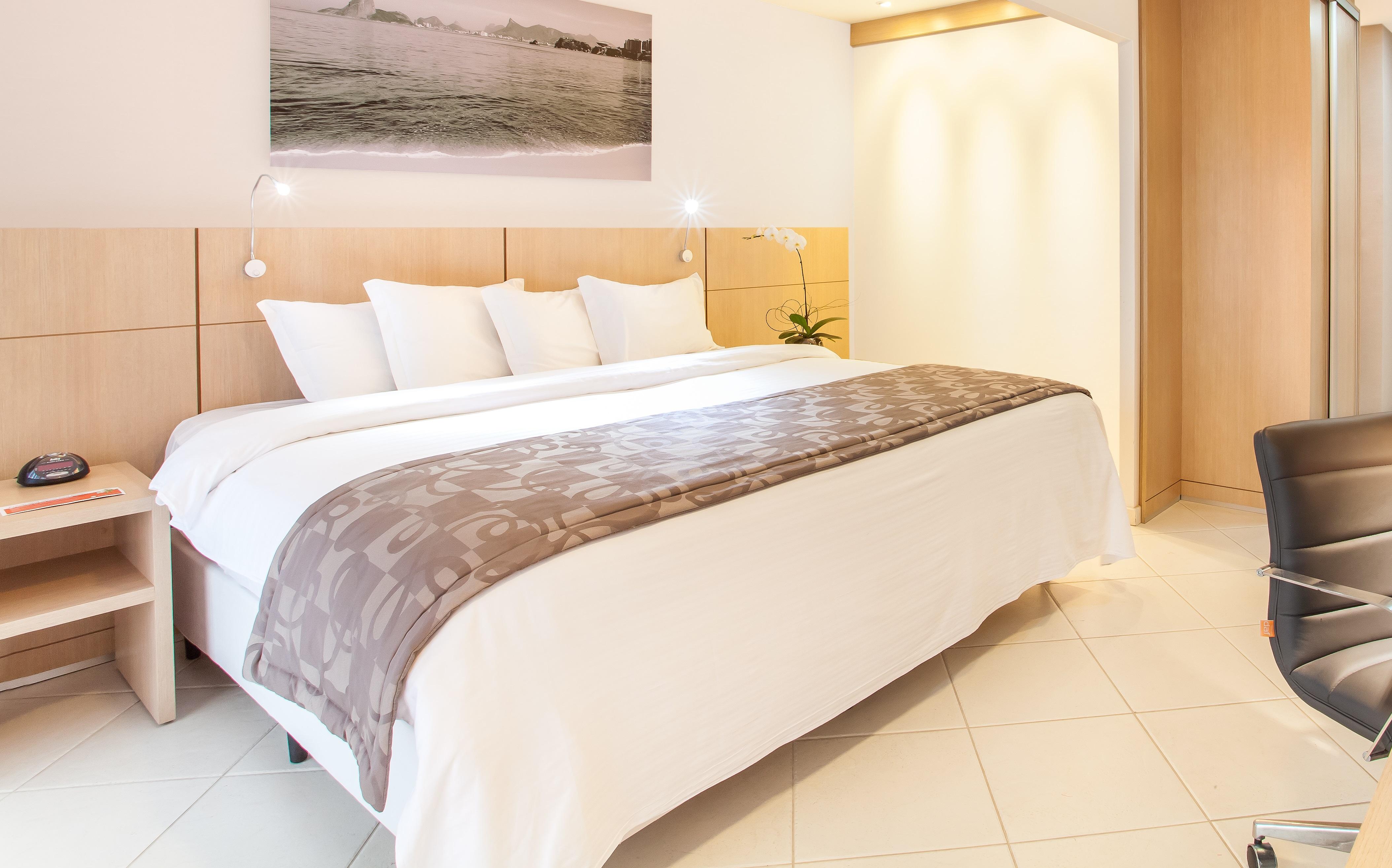 Double Superior King Bed