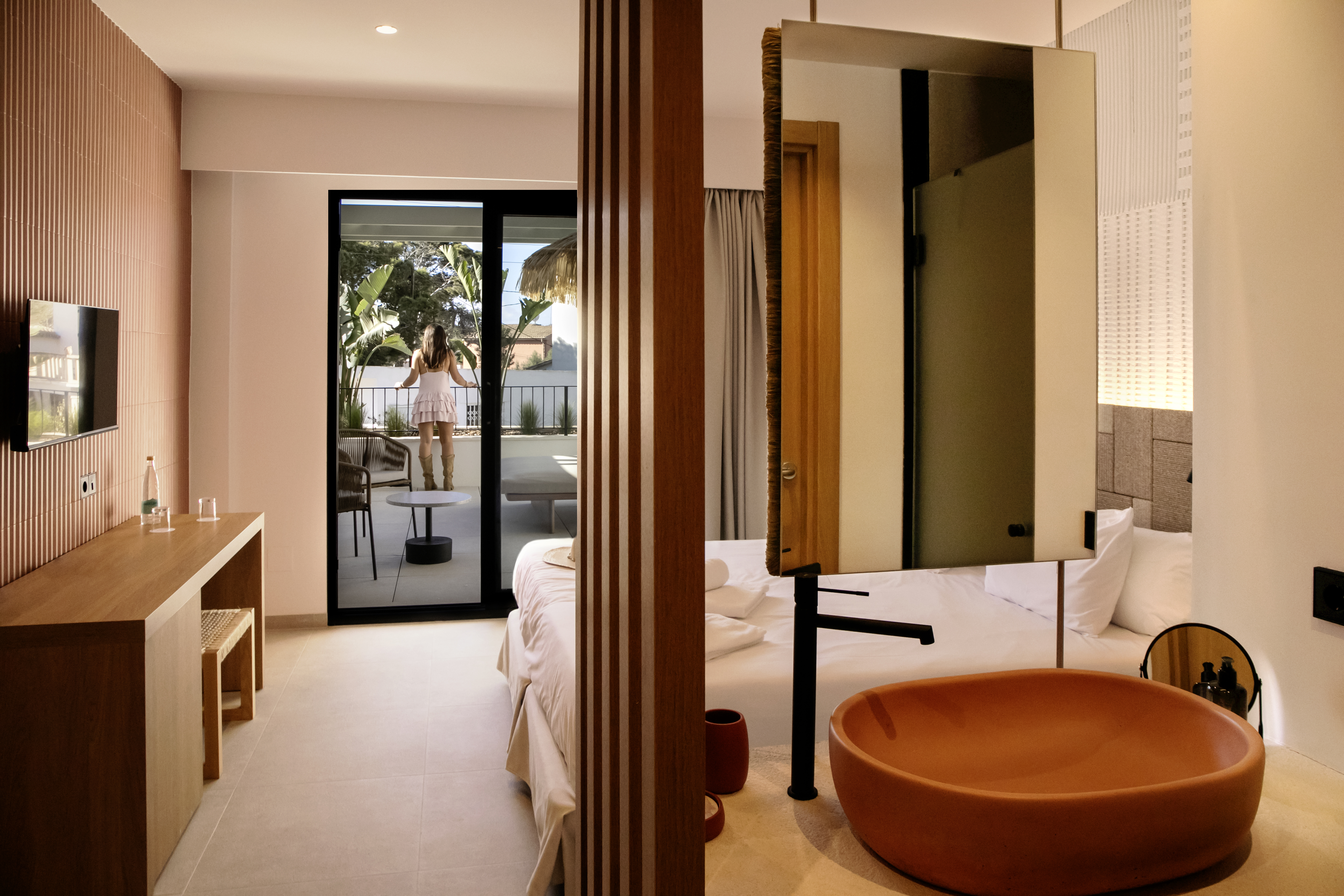 Double or Twin Executive