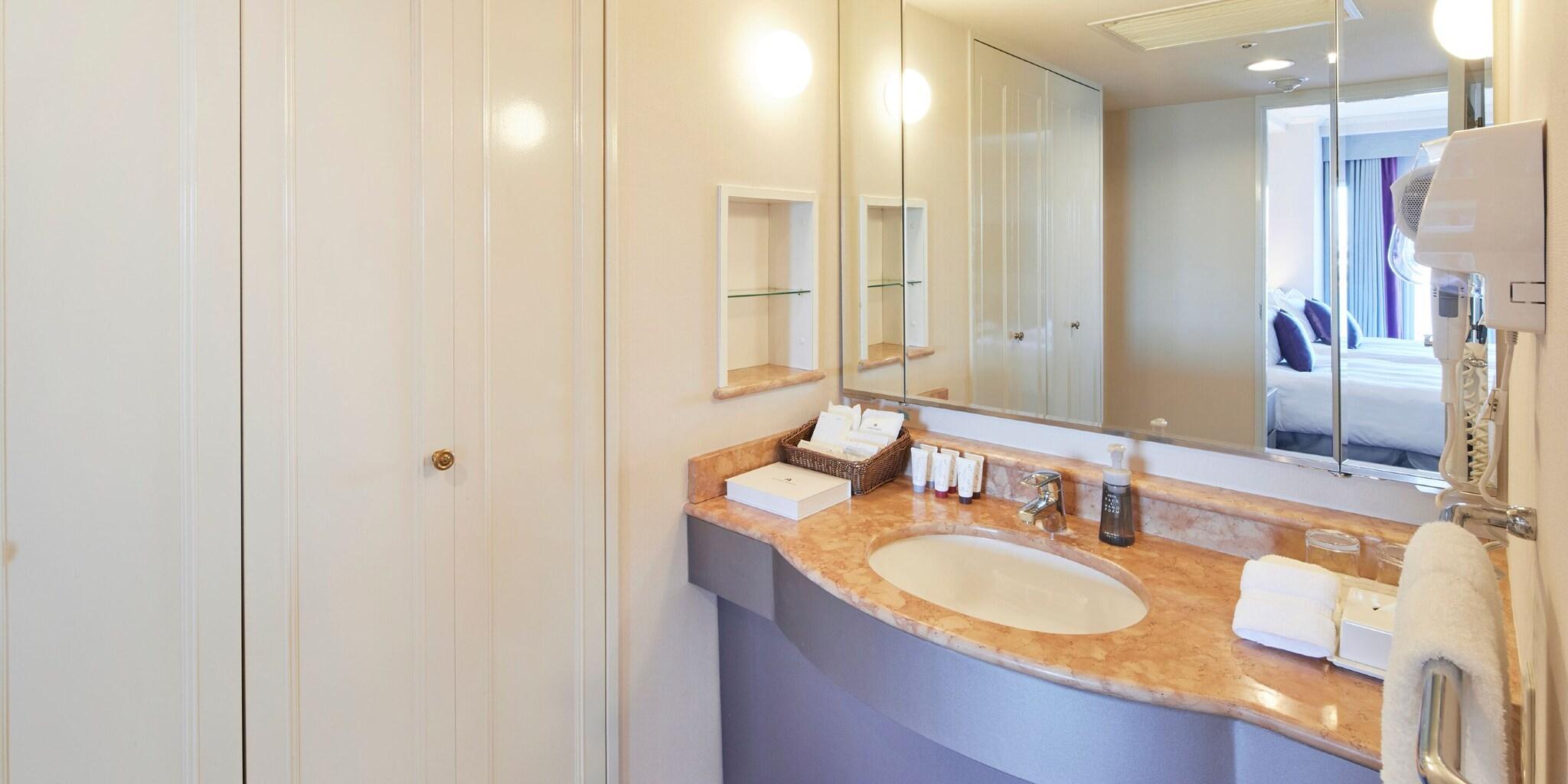 Junior Suite Two Beds