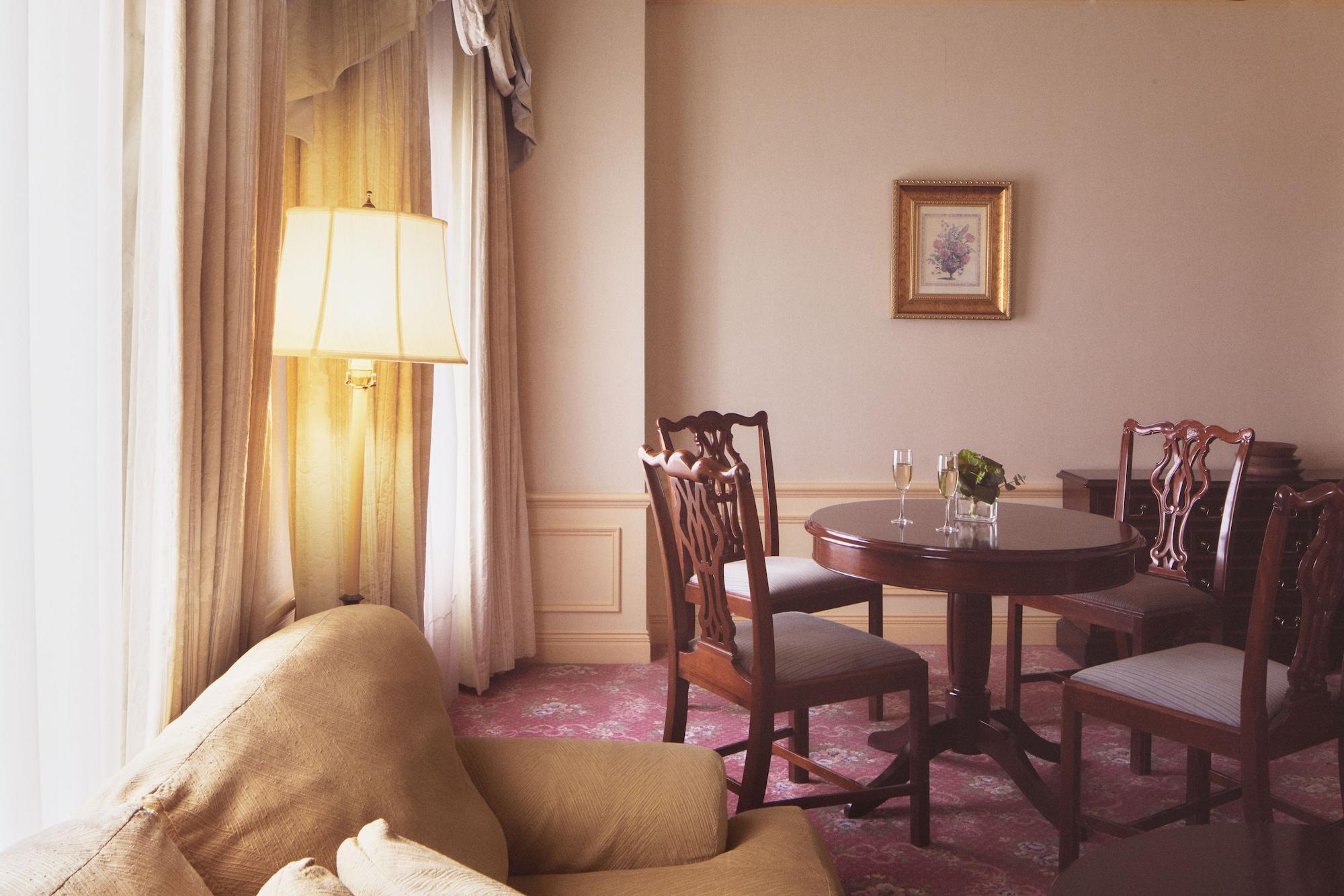 Suite Executive City View