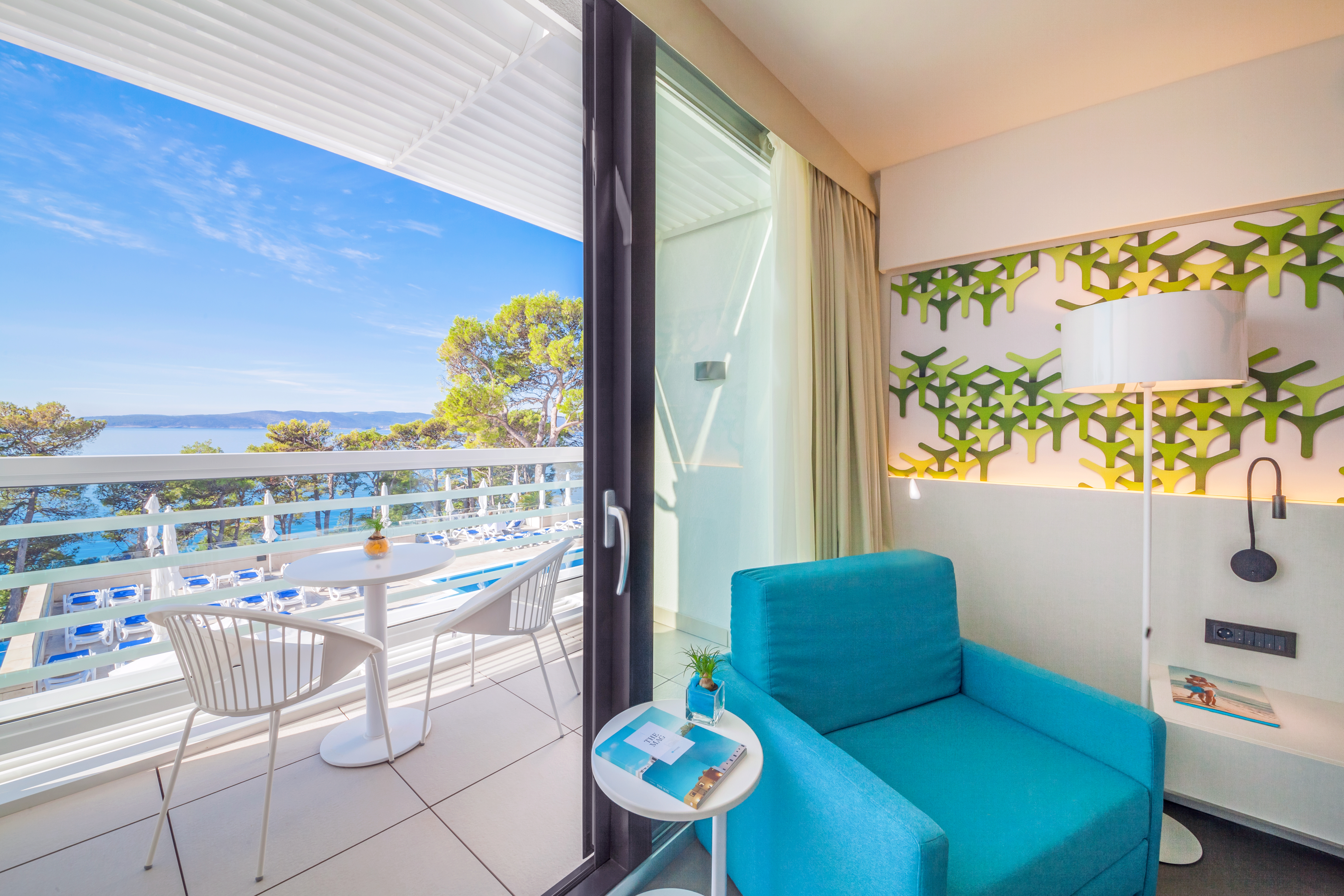 Double Superior Side Sea View