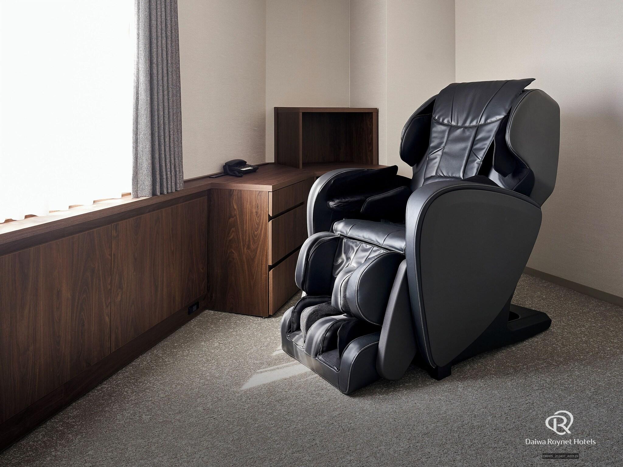 Double Deluxe Queen Bed