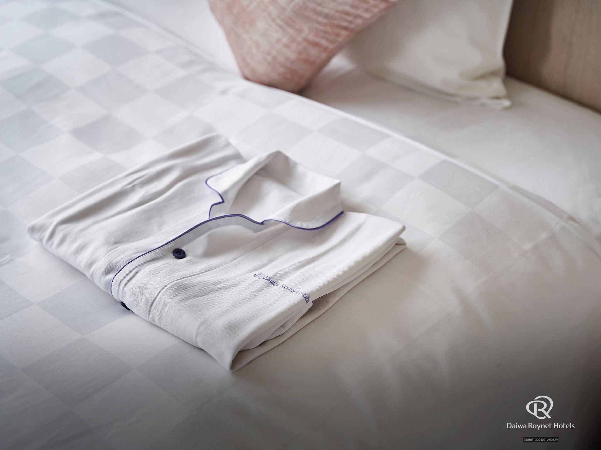 Double Superior Queen Bed