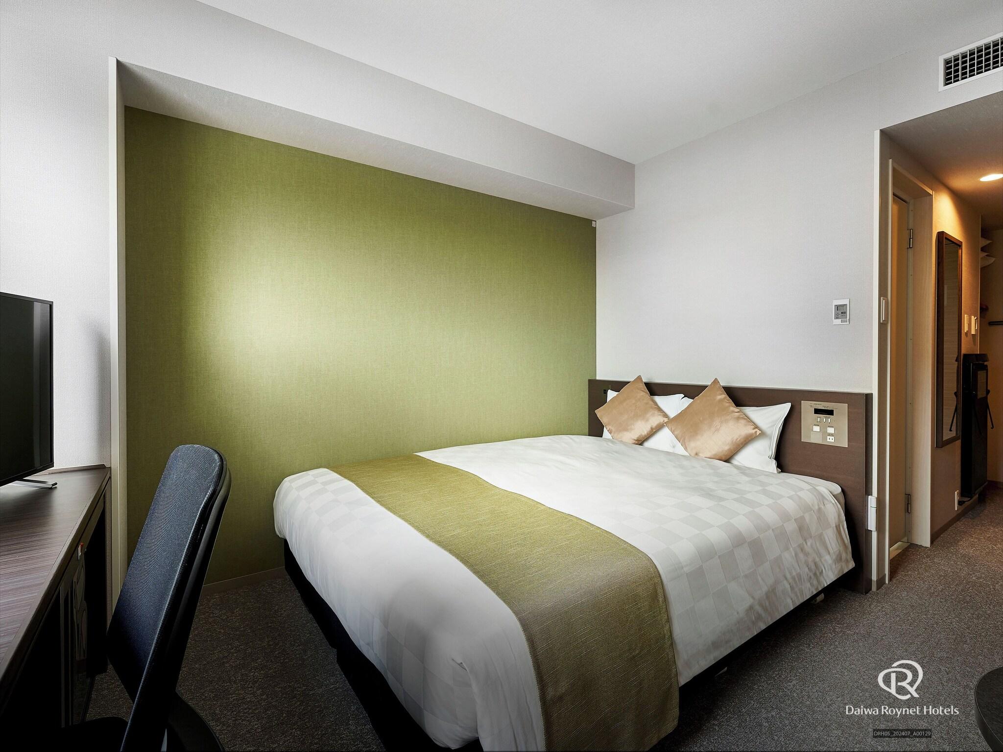 Double Superior Queen Bed