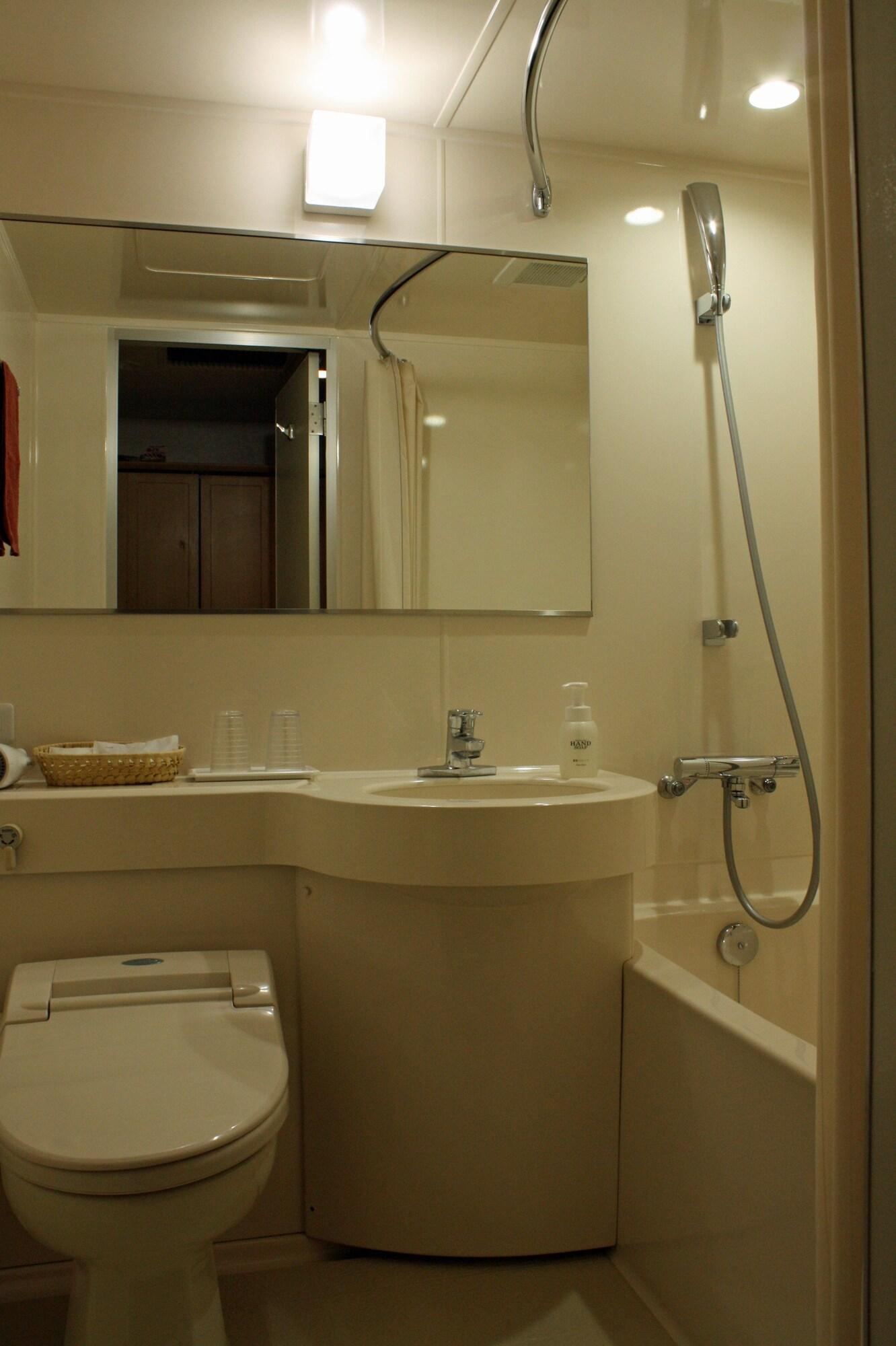 Double Single Connecting Room