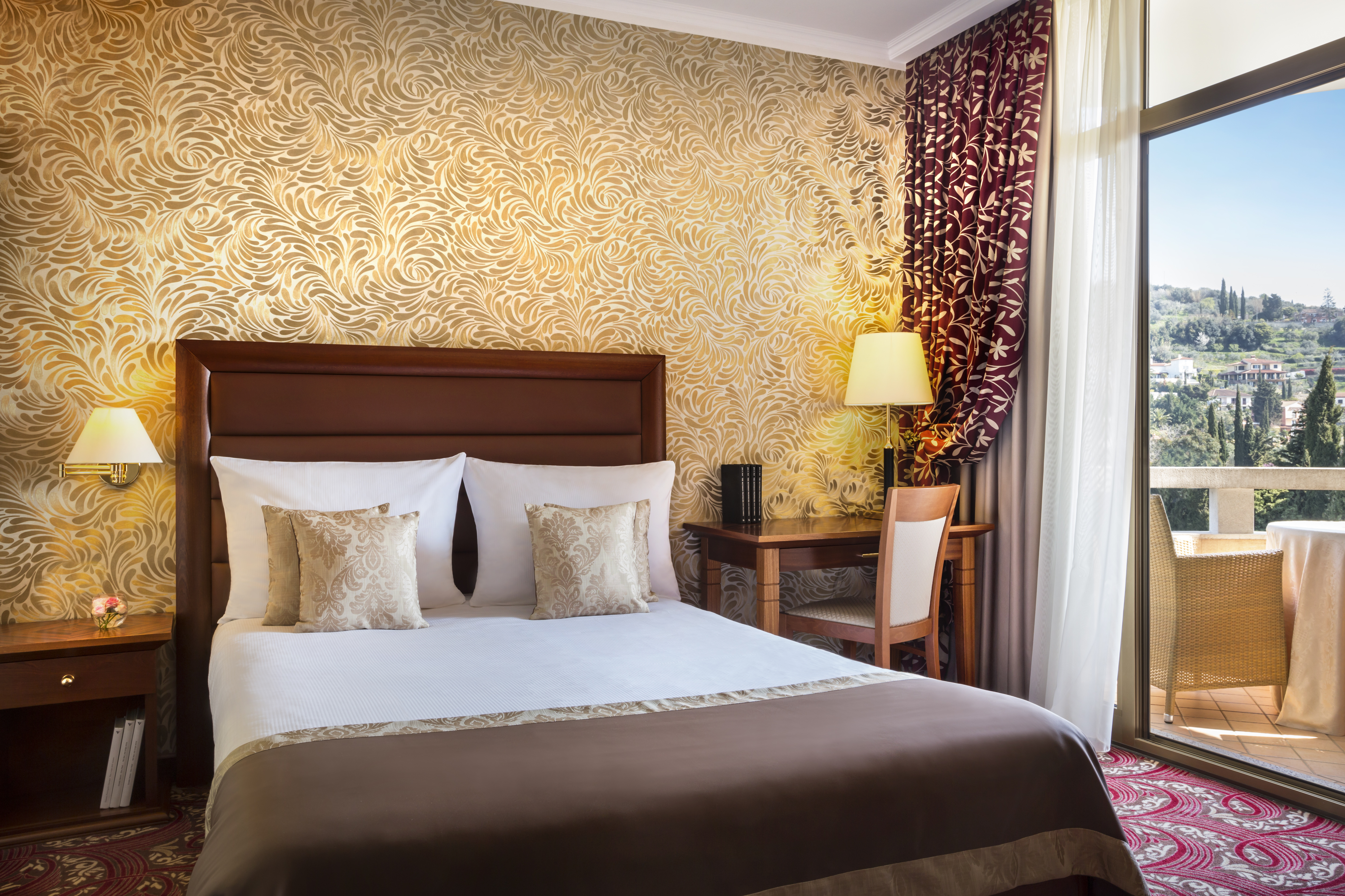 Double Park View with Balcony