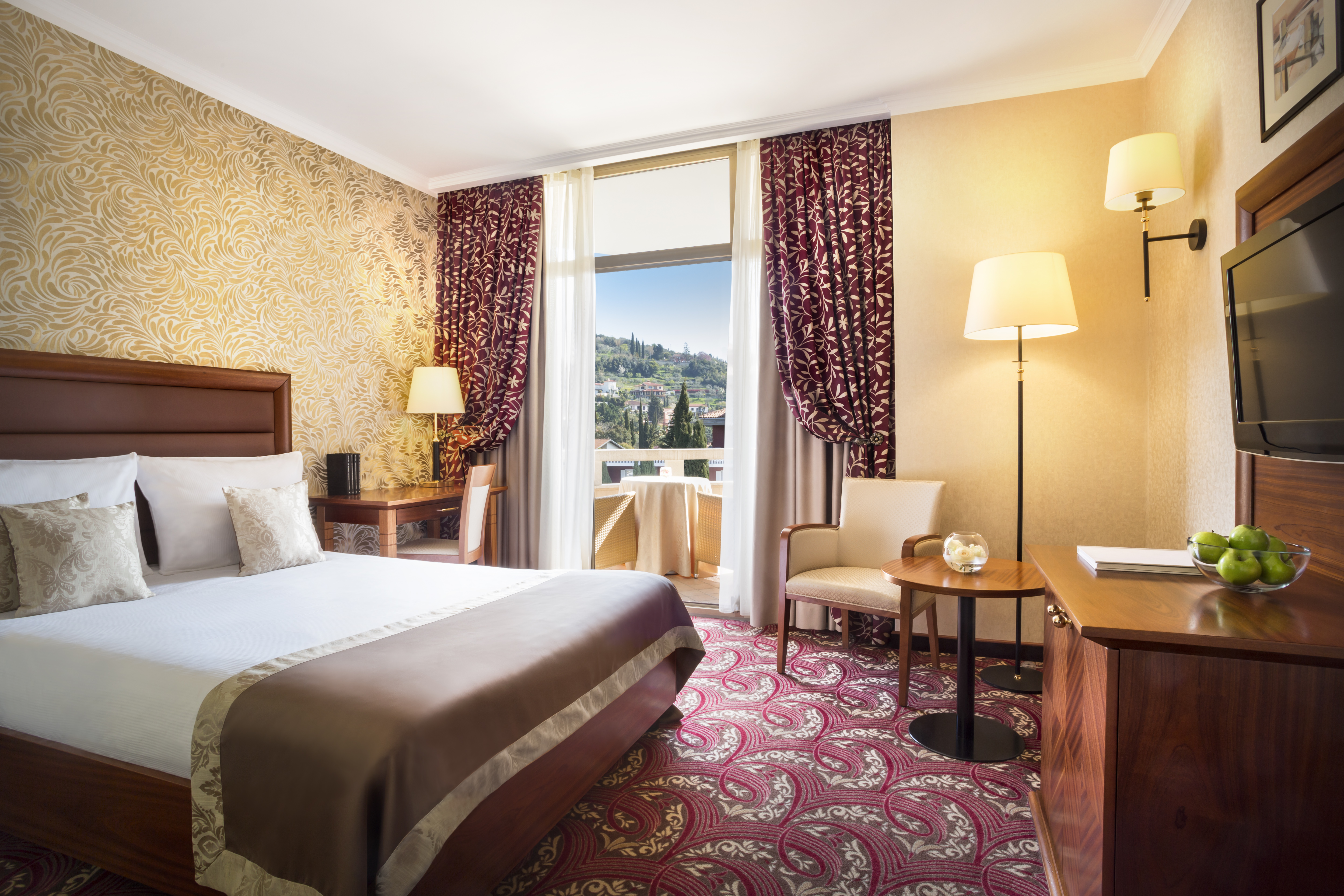 Double Park View with Balcony