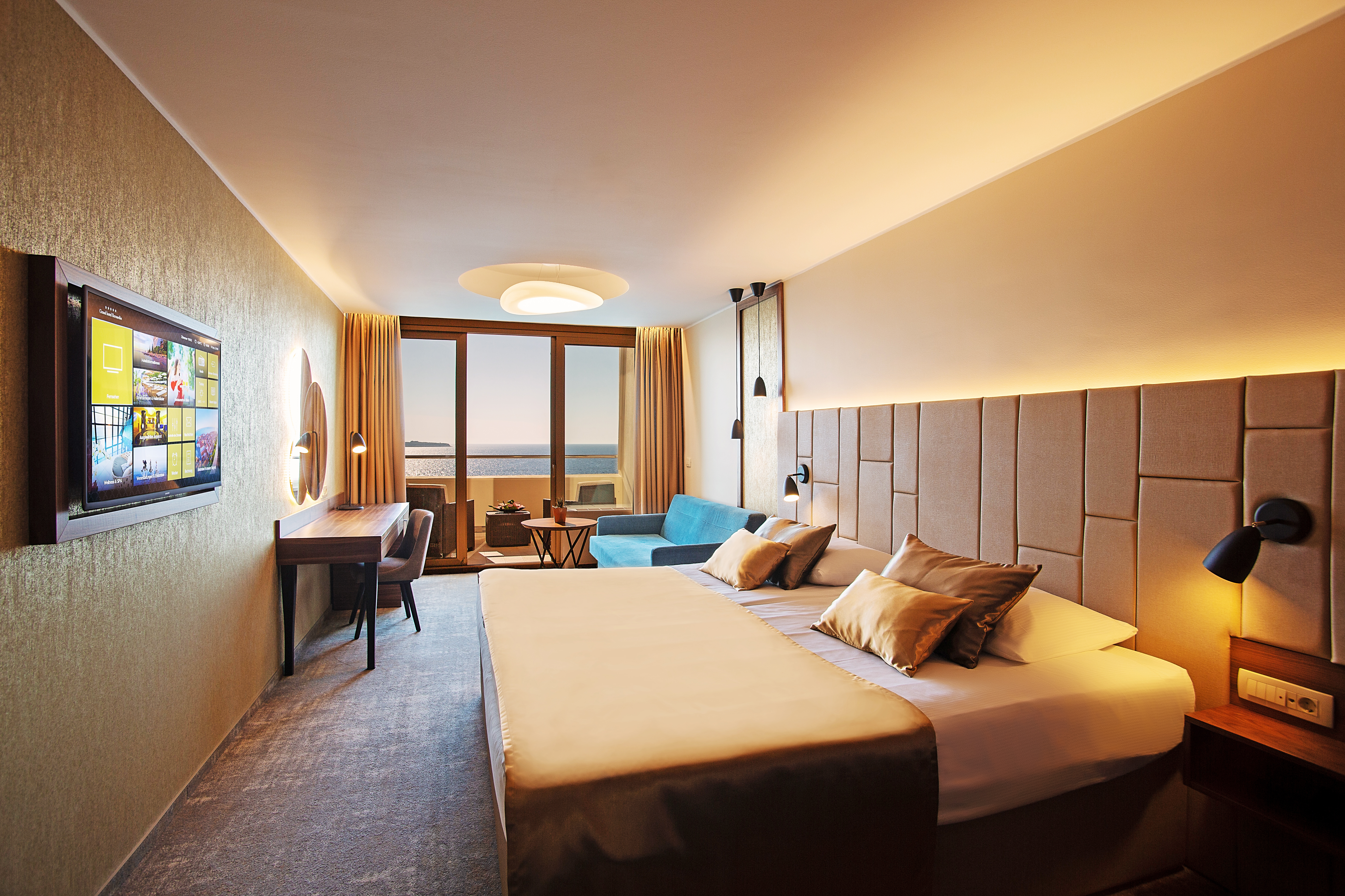 Double or Twin Deluxe