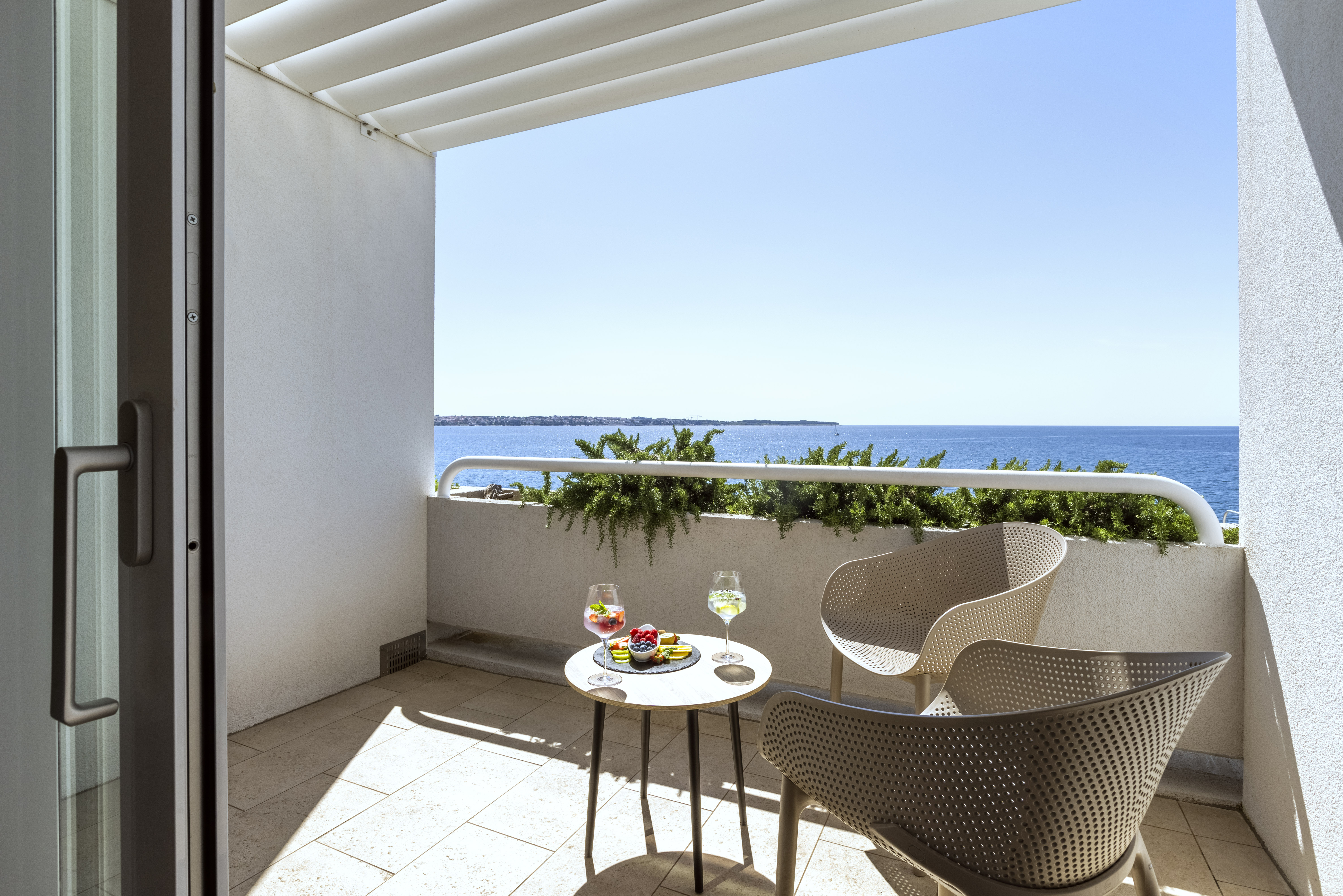 Double Single Superior Sea View