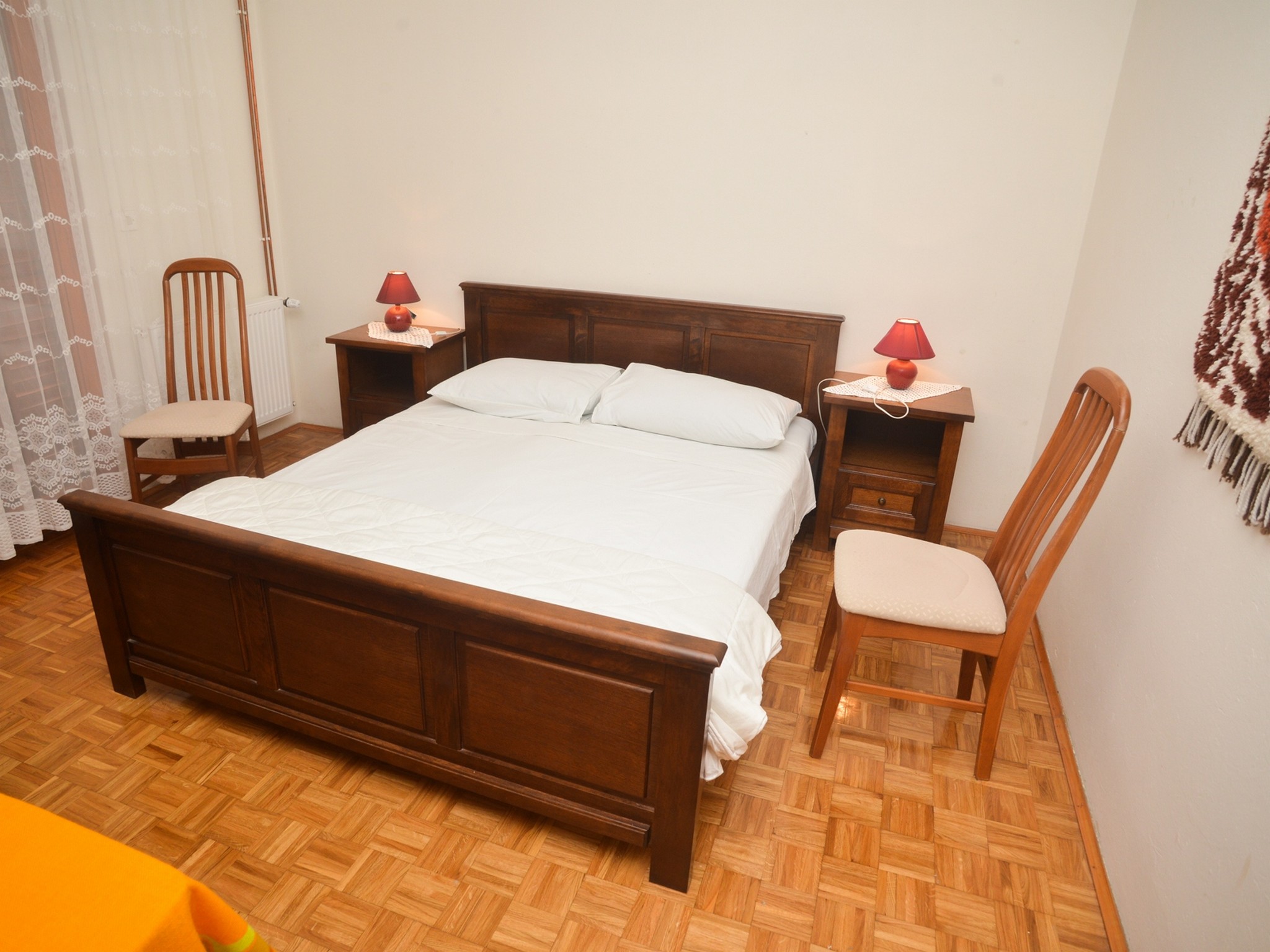 Apartment Capacity 6