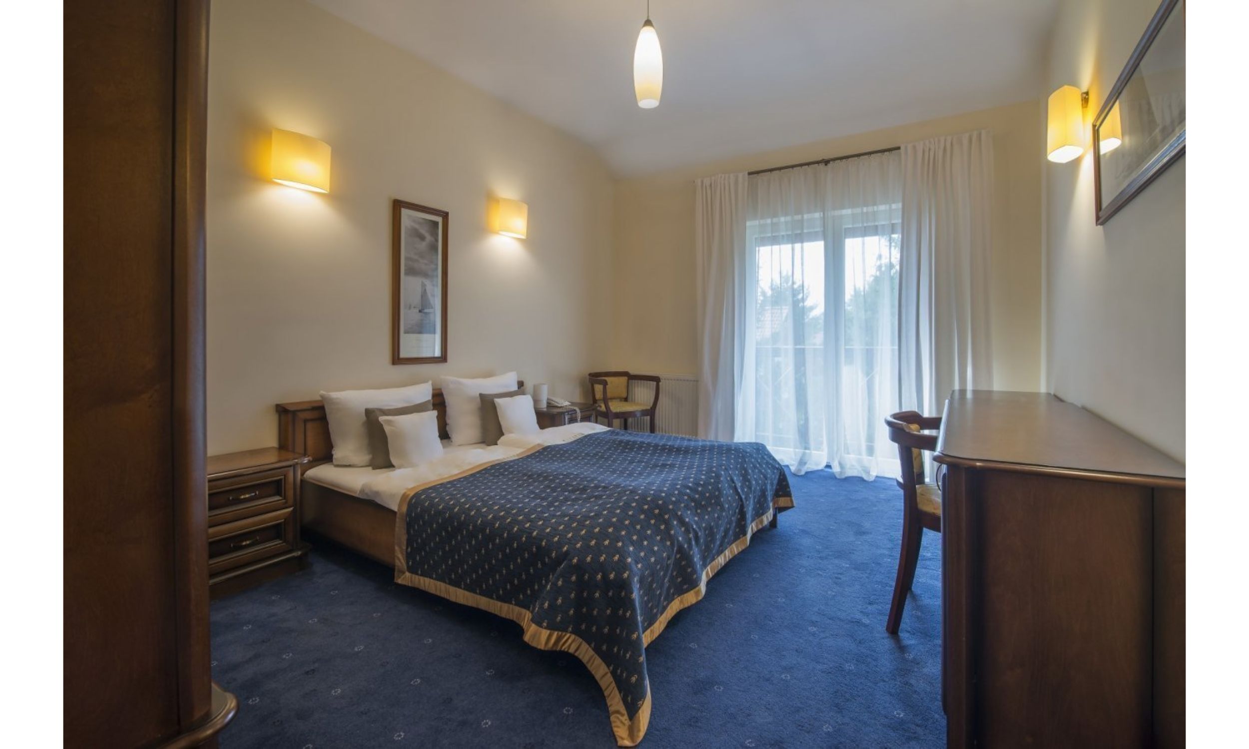 Family Room Standard