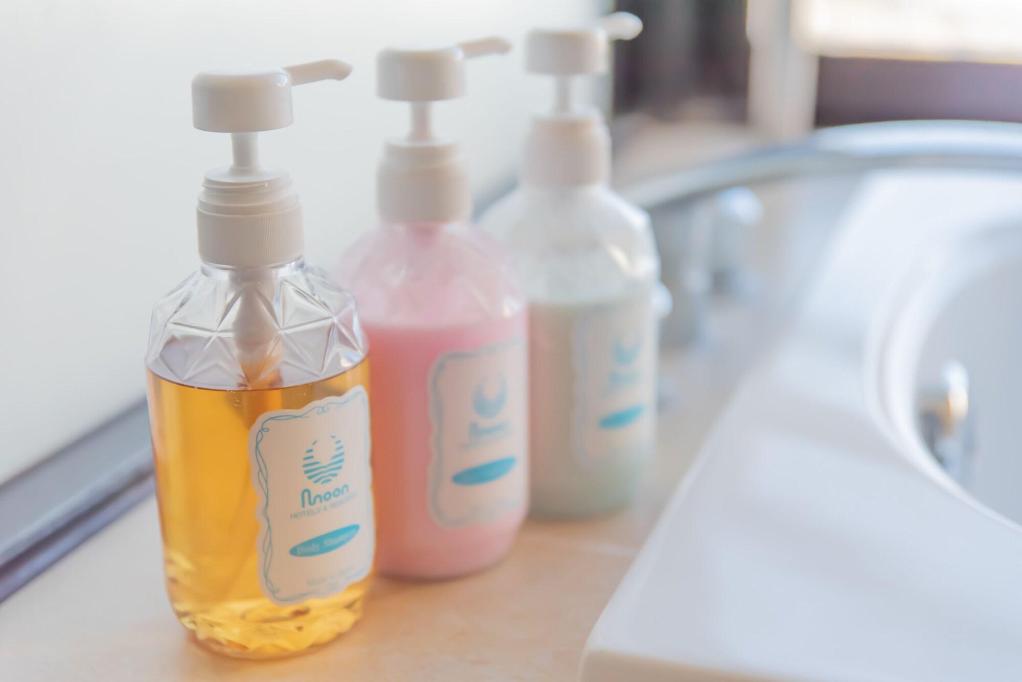 Twin Deluxe Two Beds