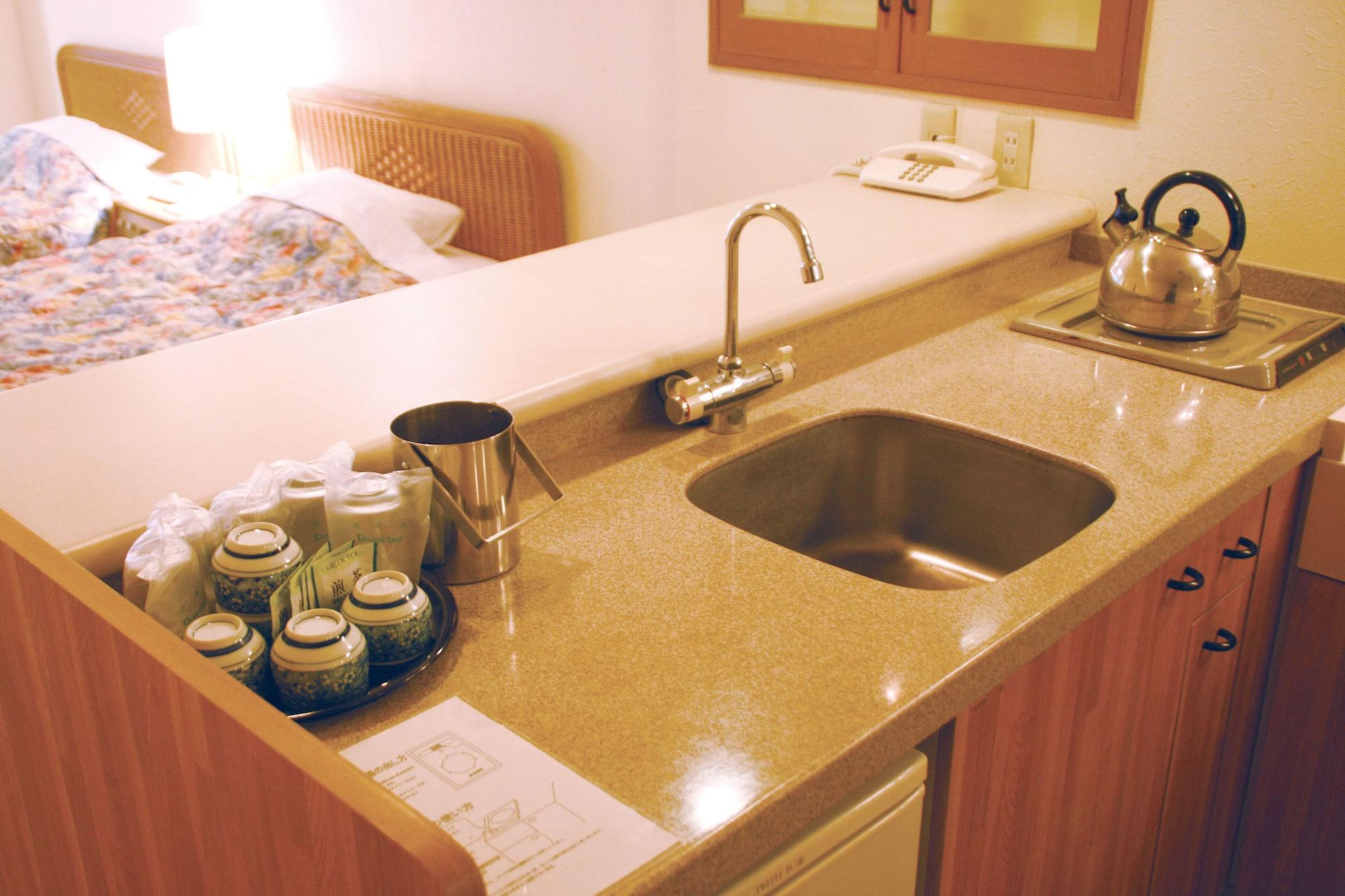 Family Room Capacity 4