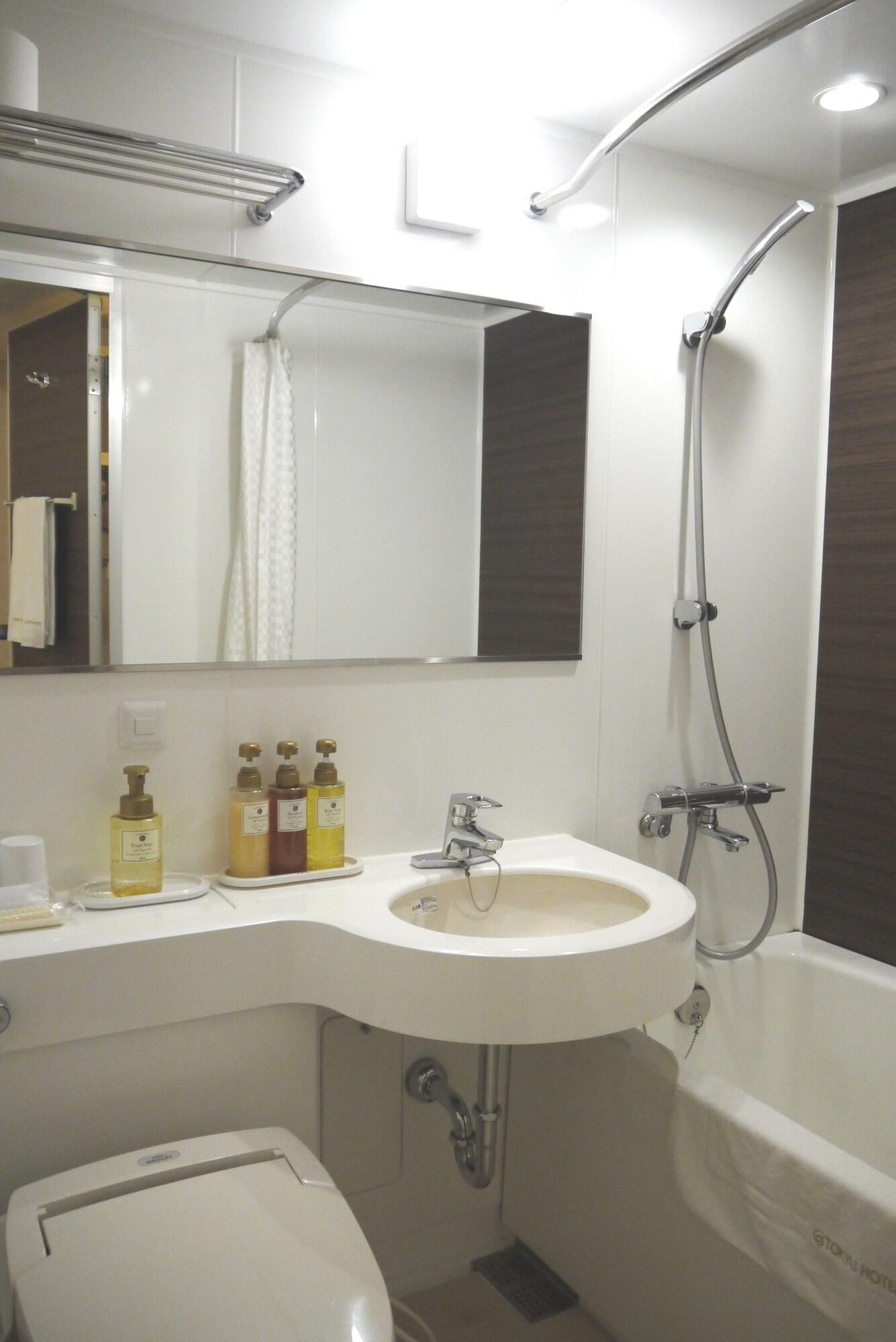 Double Connecting Room