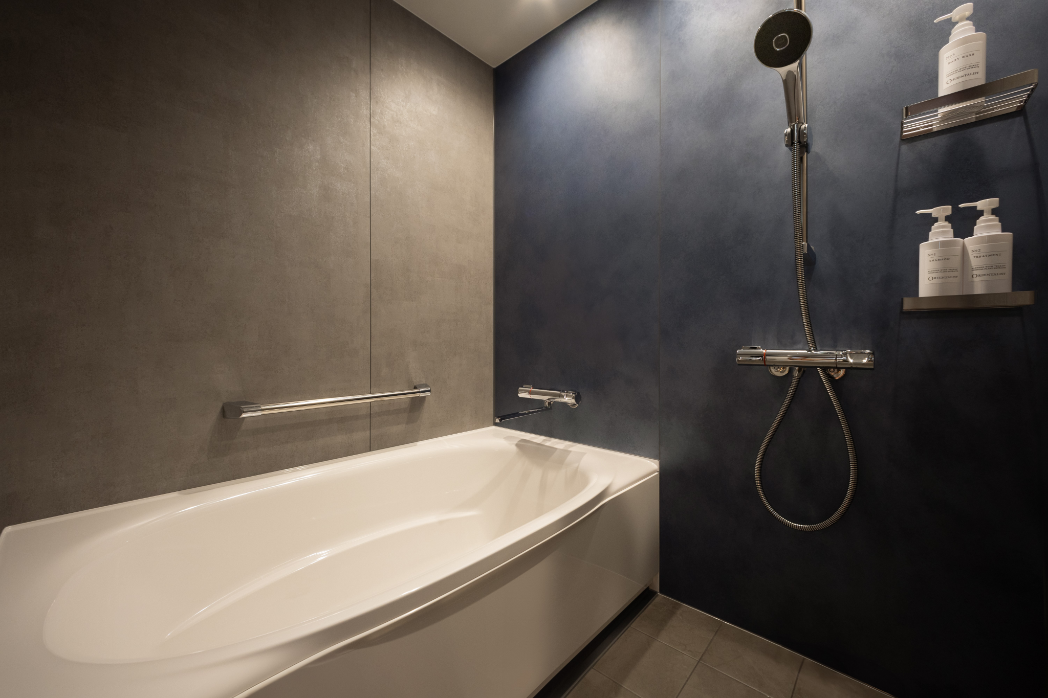 Family Room Capacity 5