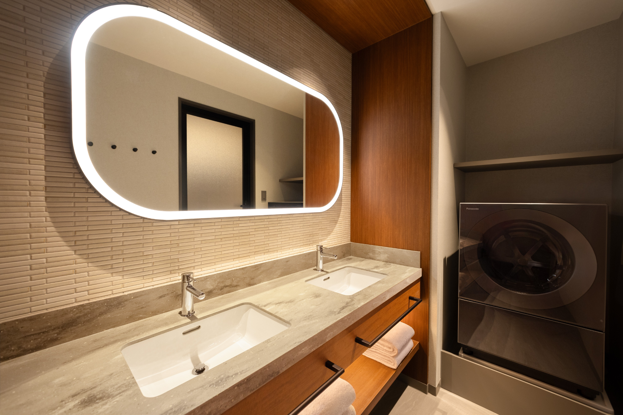 Family Room Capacity 6