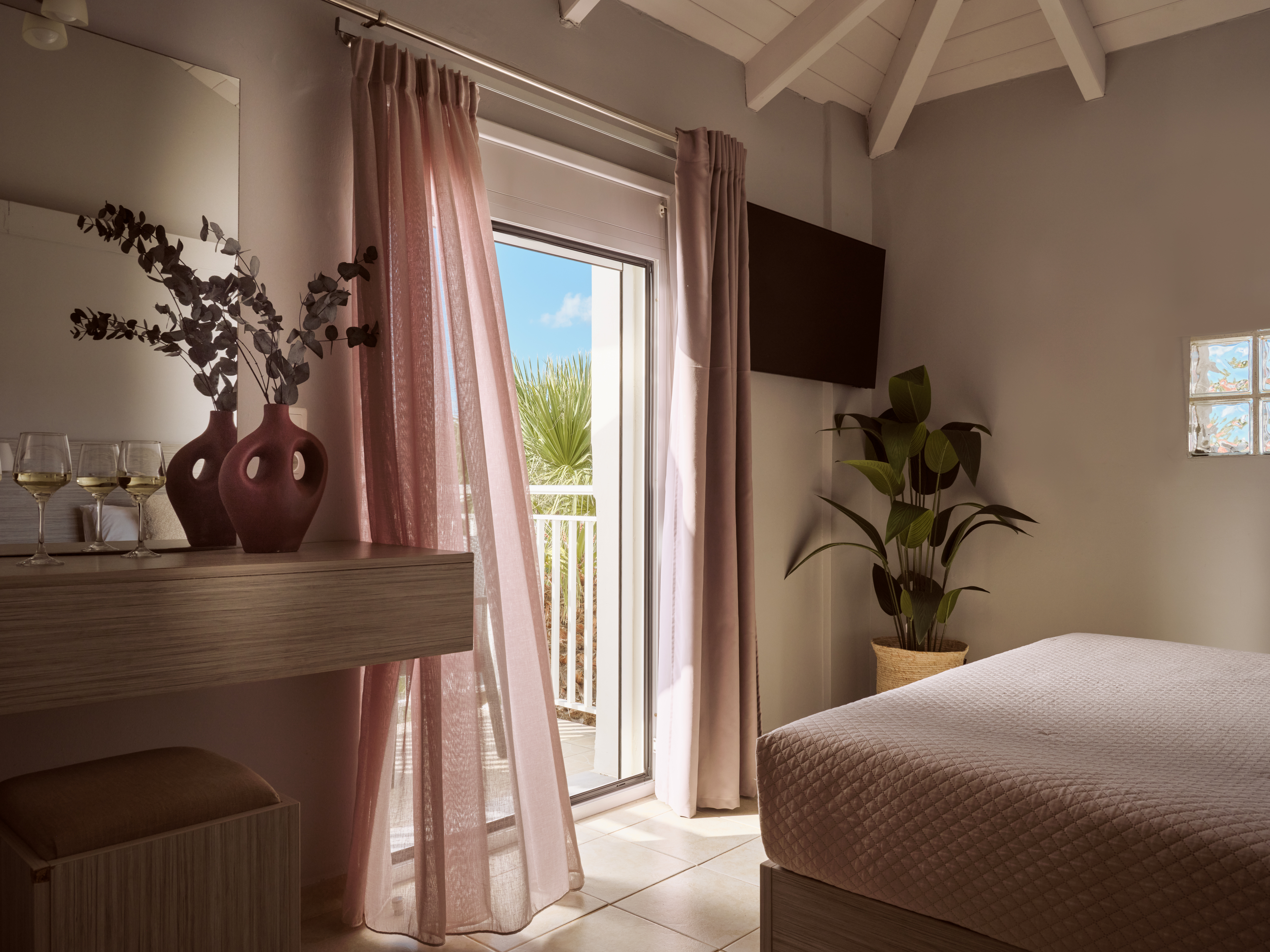 Room Economy