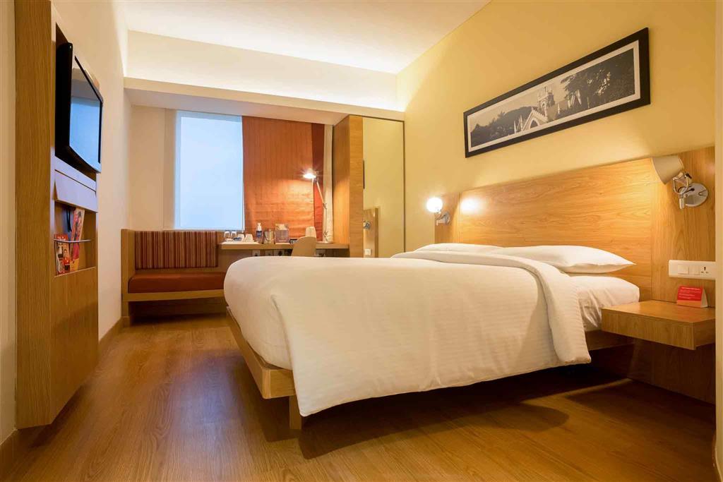 Double Queen Size Bed