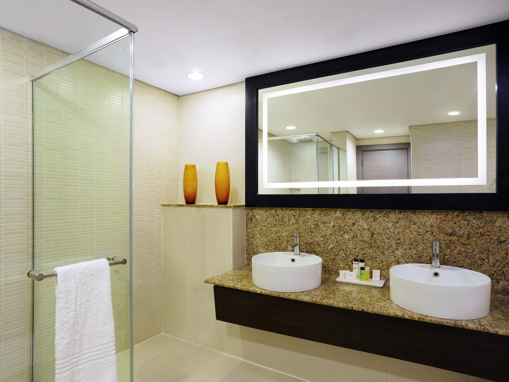 Double Deluxe Two Queen Beds