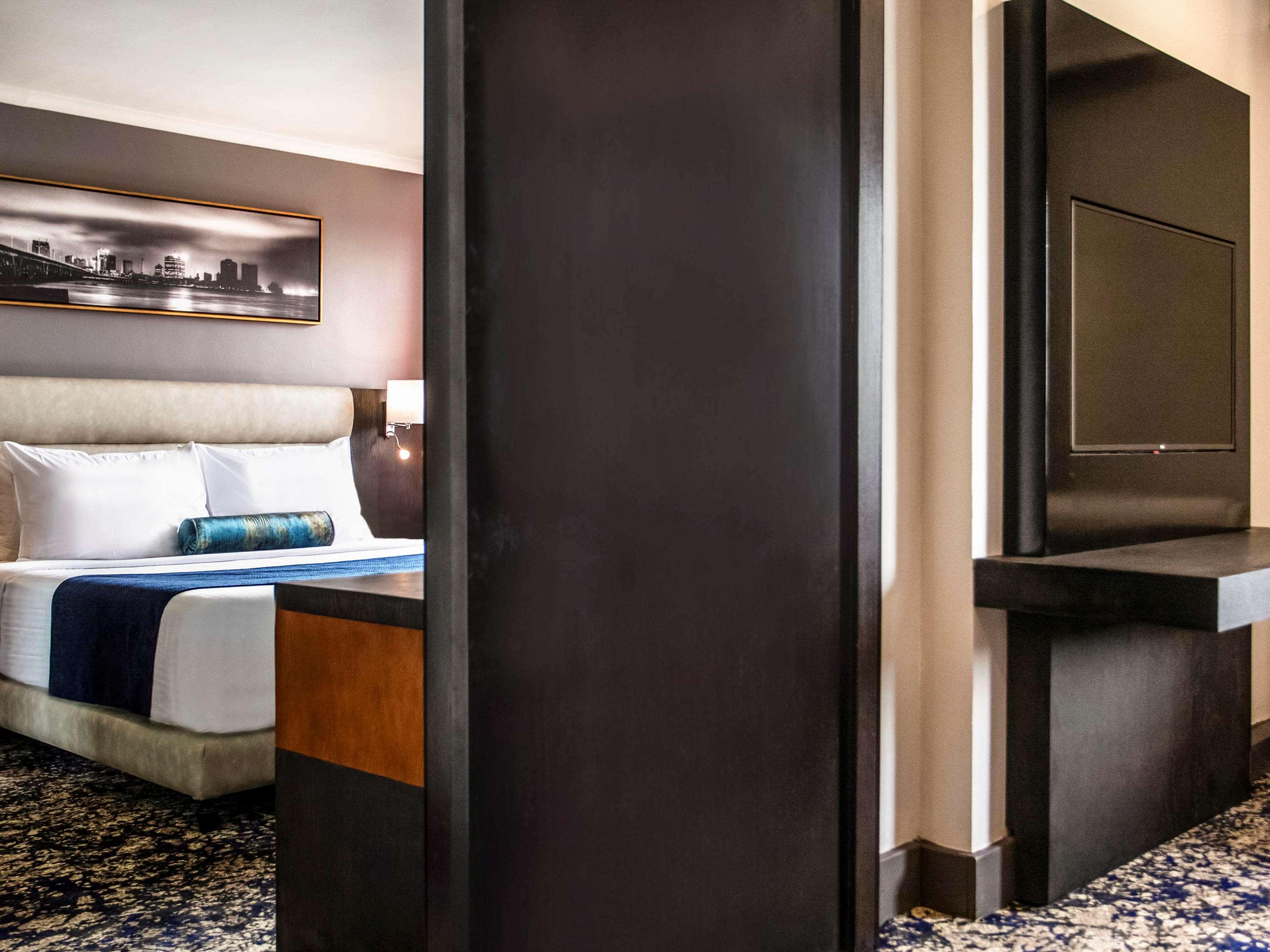 Junior Suite King Size Bed