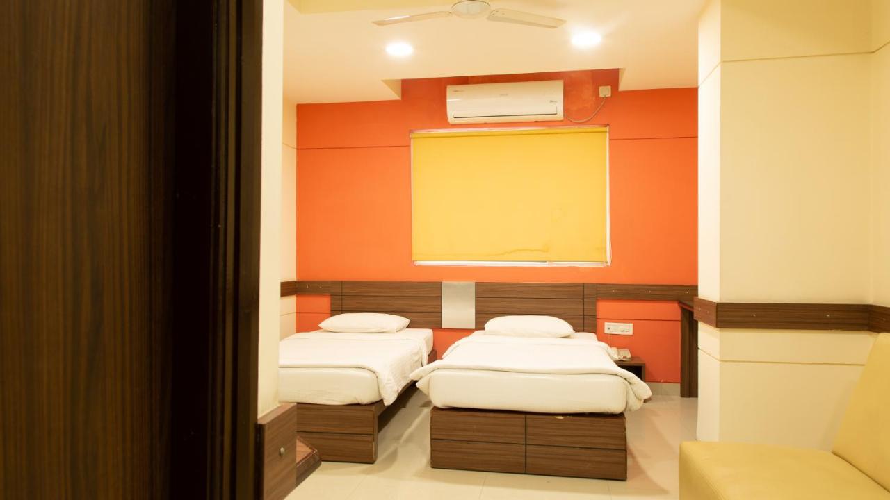 Double or Twin Deluxe