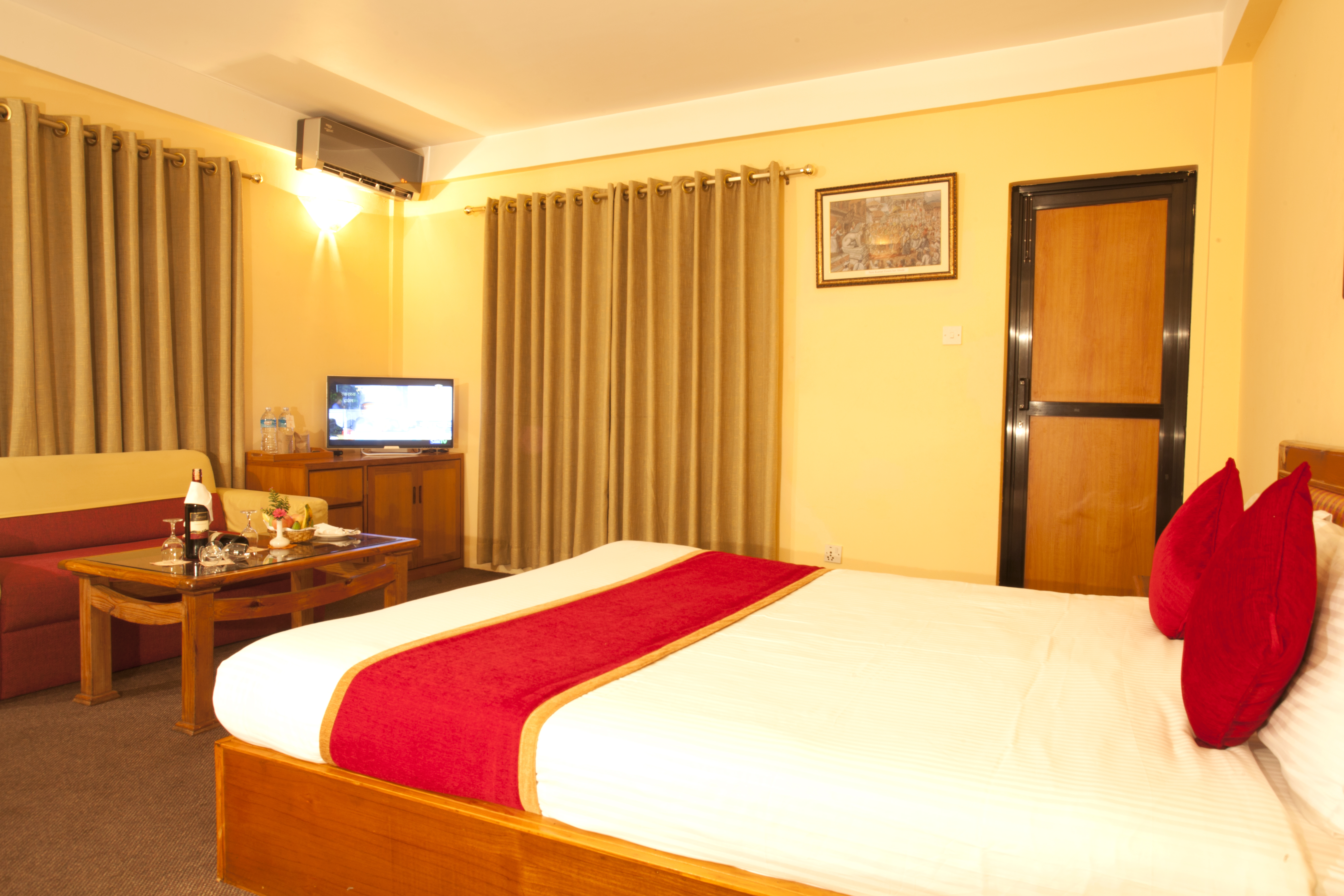 Twin Deluxe Two Bedroom