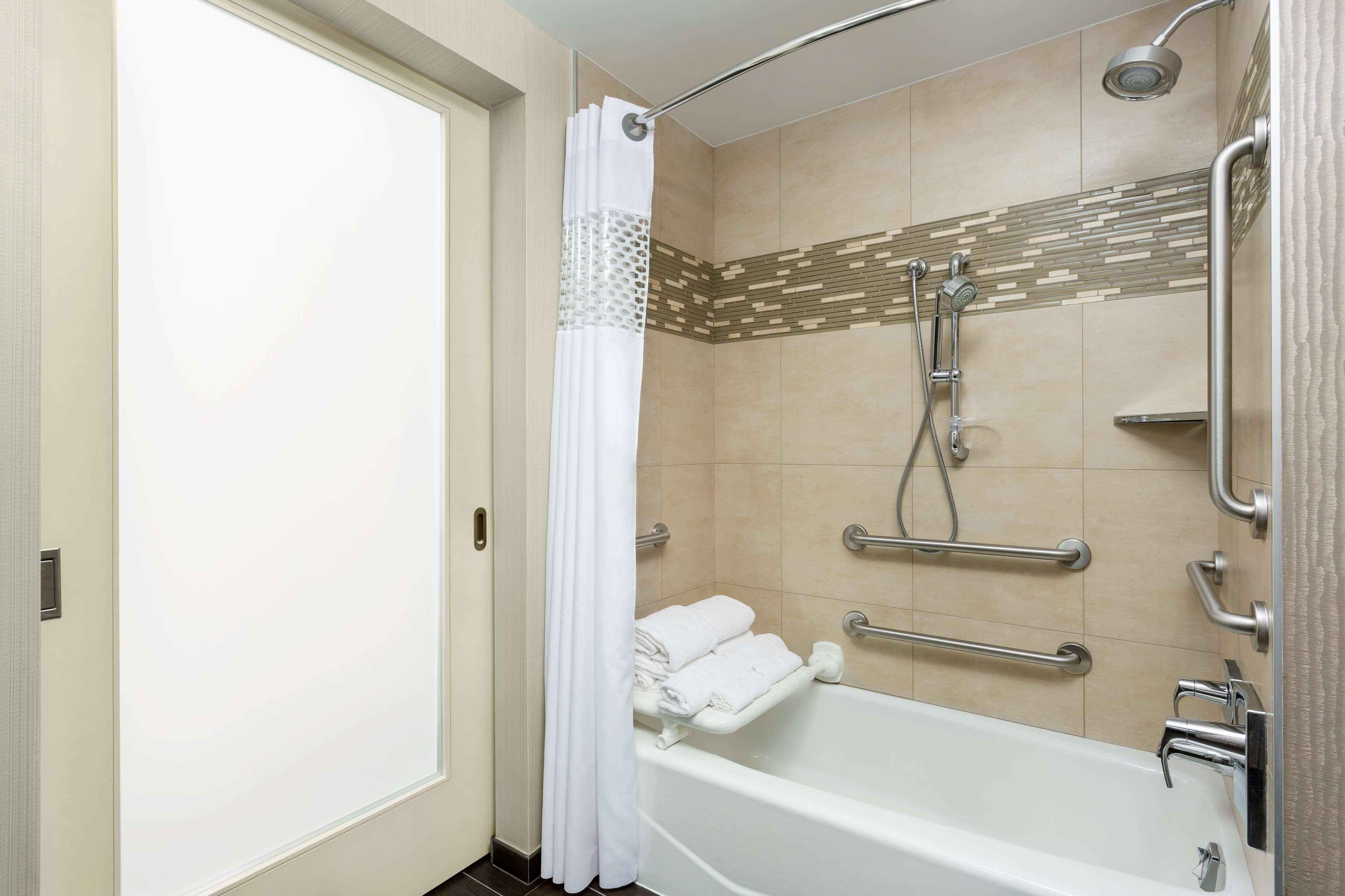 Double City View King Bed