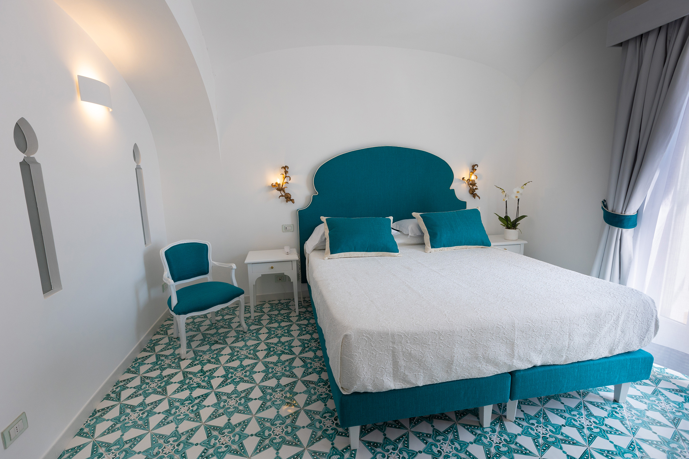 Double or Twin Deluxe