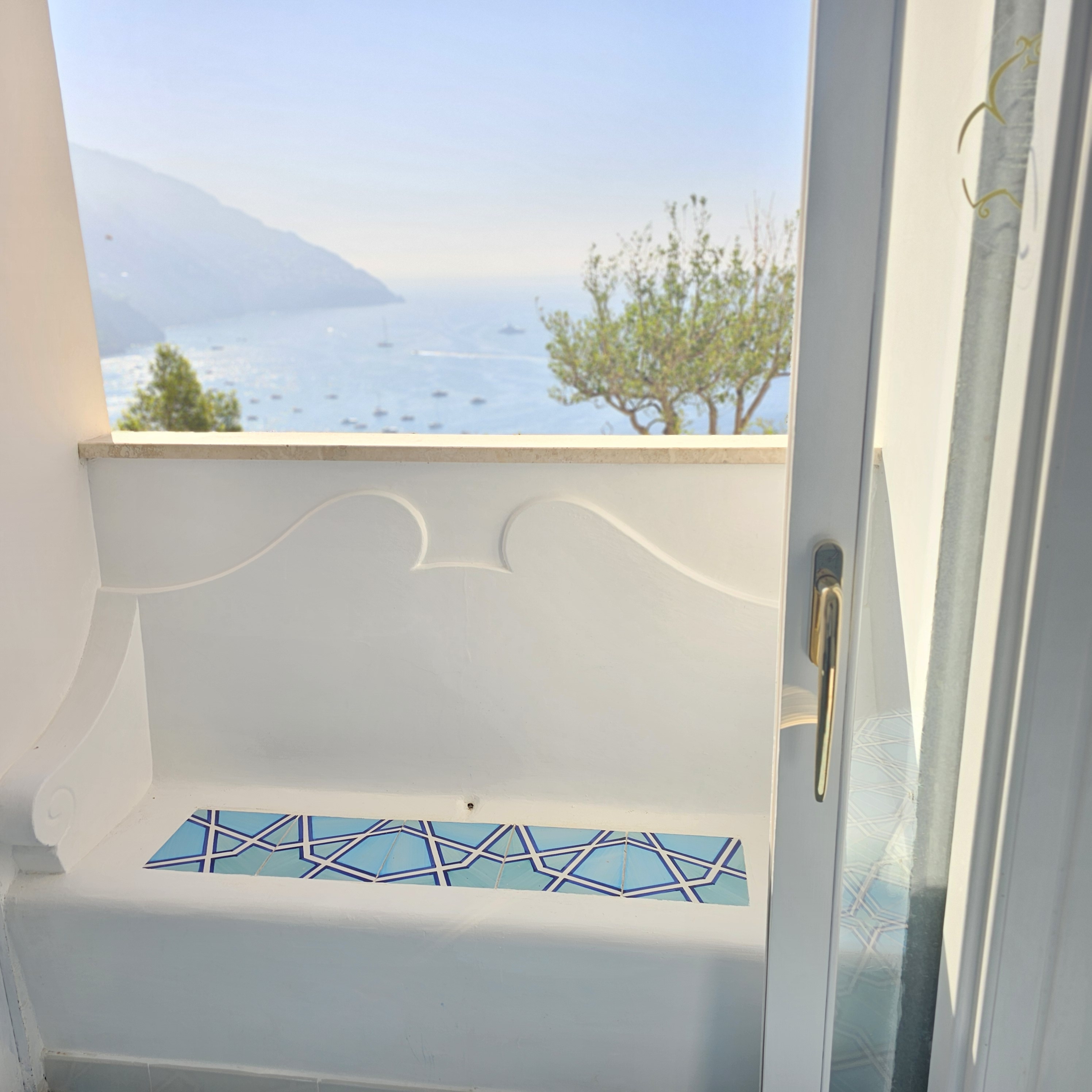 Double or Twin Sea View