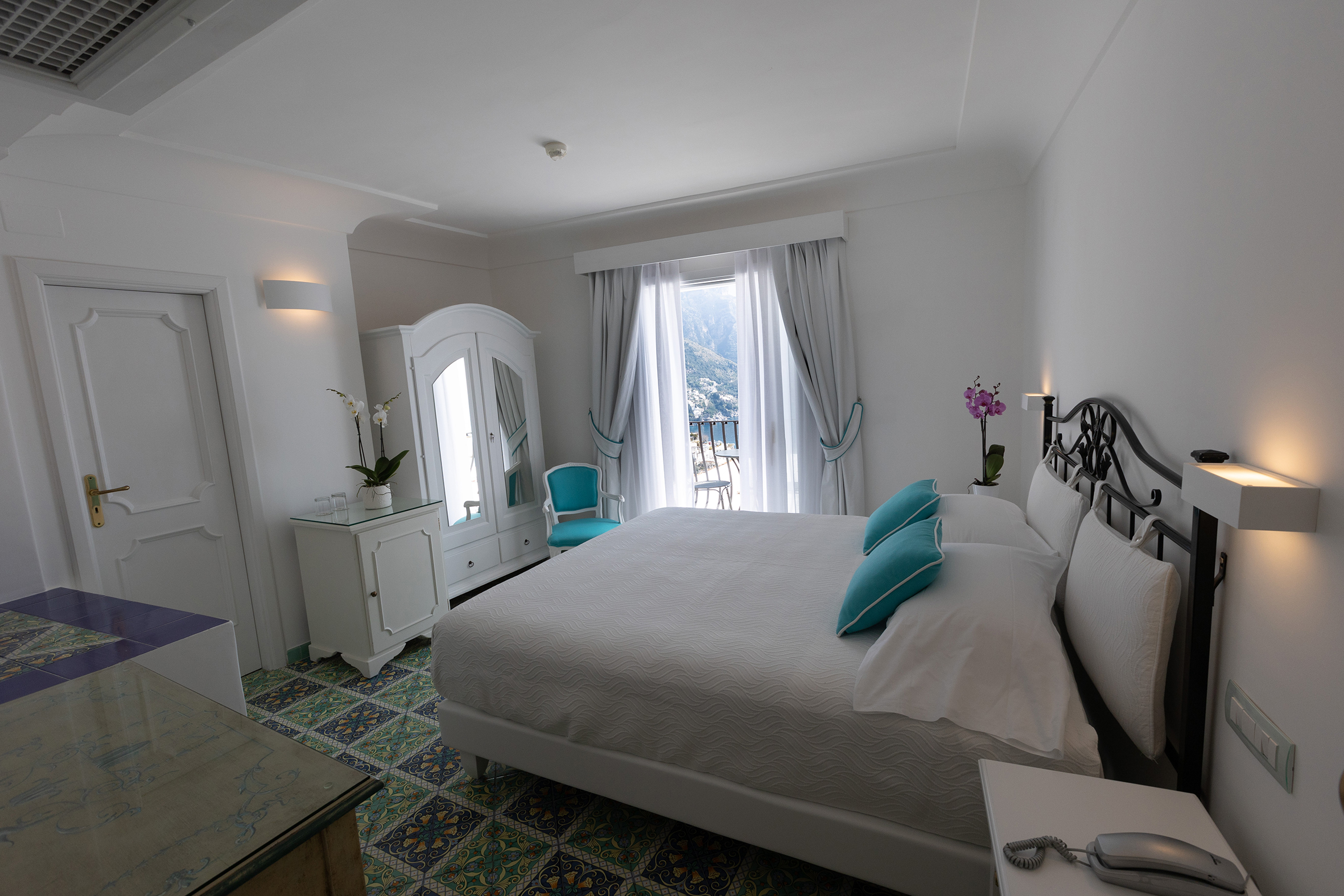 Double or Twin Sea View