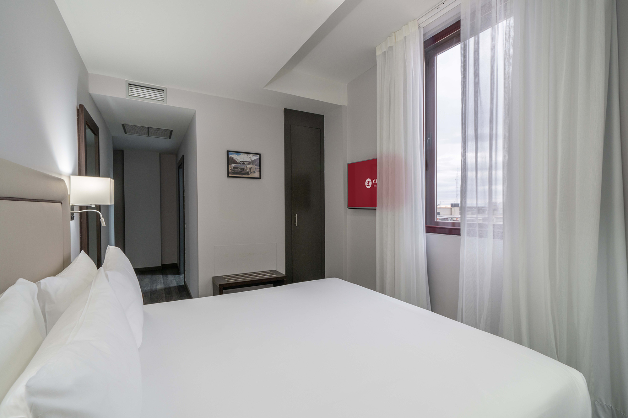 Double or Twin Standard