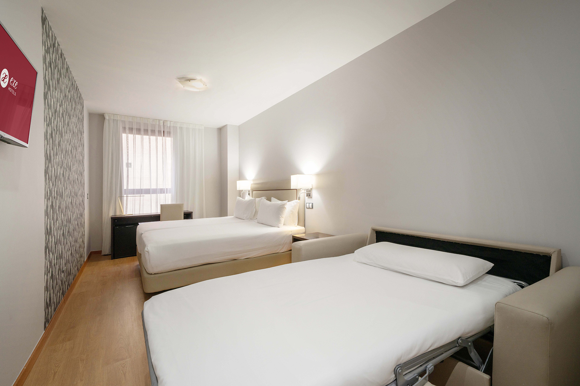 Double or Twin Standard