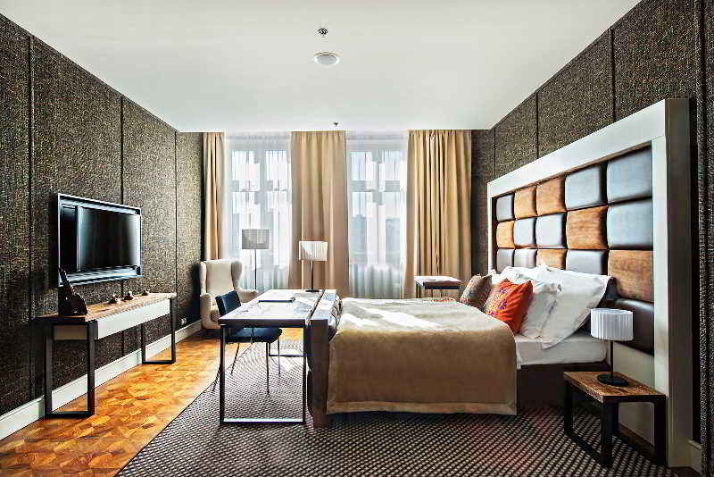 Double Single Superior