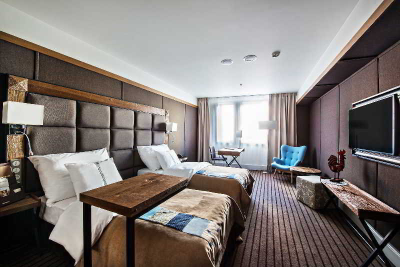 Double or Twin Superior